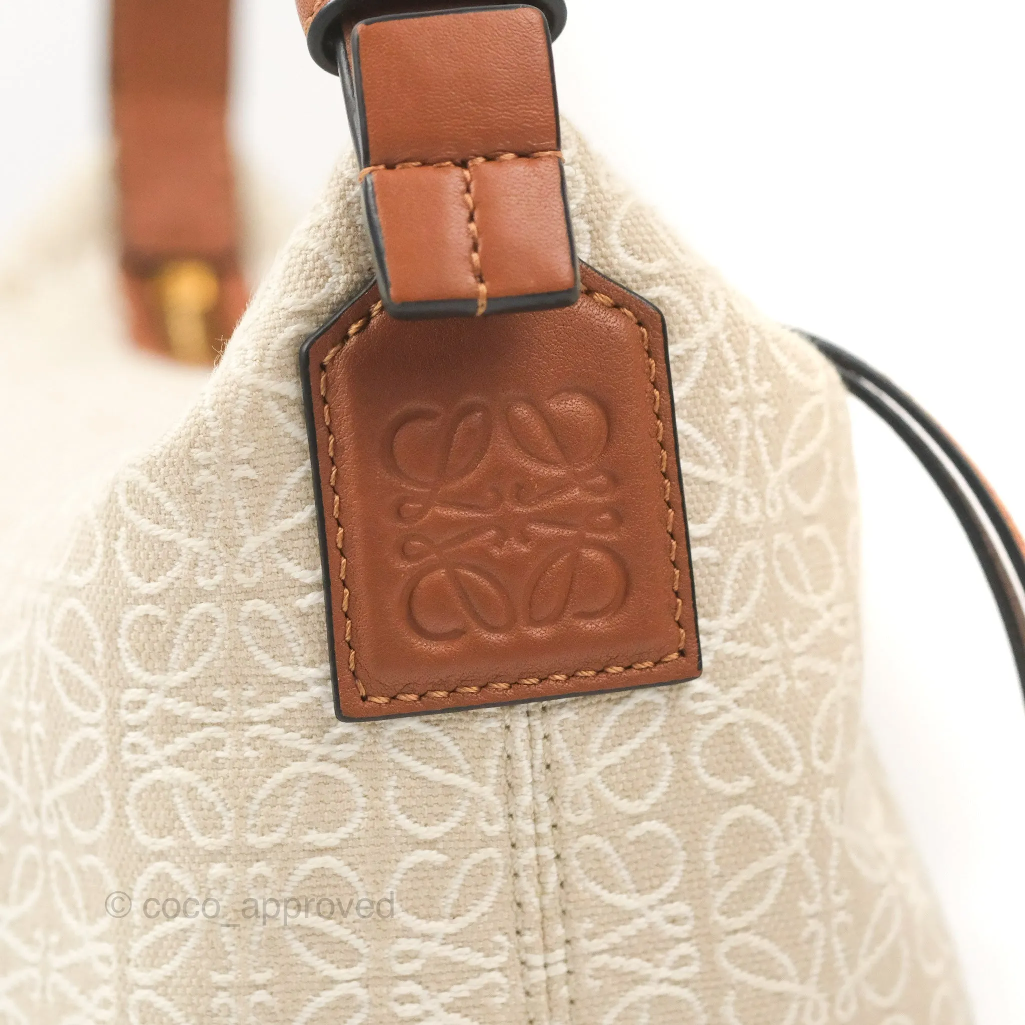 Loewe Small Cubi bag in Anagram Jacquard & Calfskin Ecru/Tan