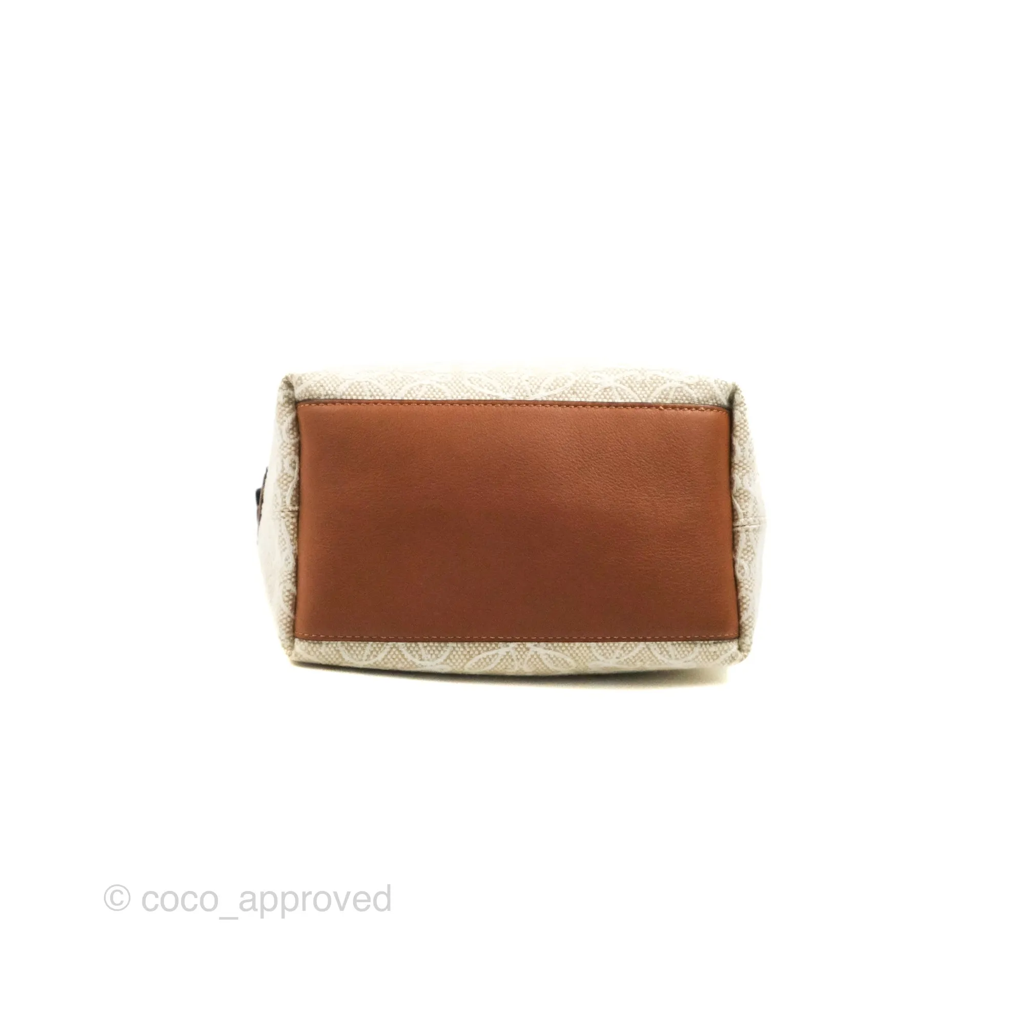 Loewe Small Cubi bag in Anagram Jacquard & Calfskin Ecru/Tan