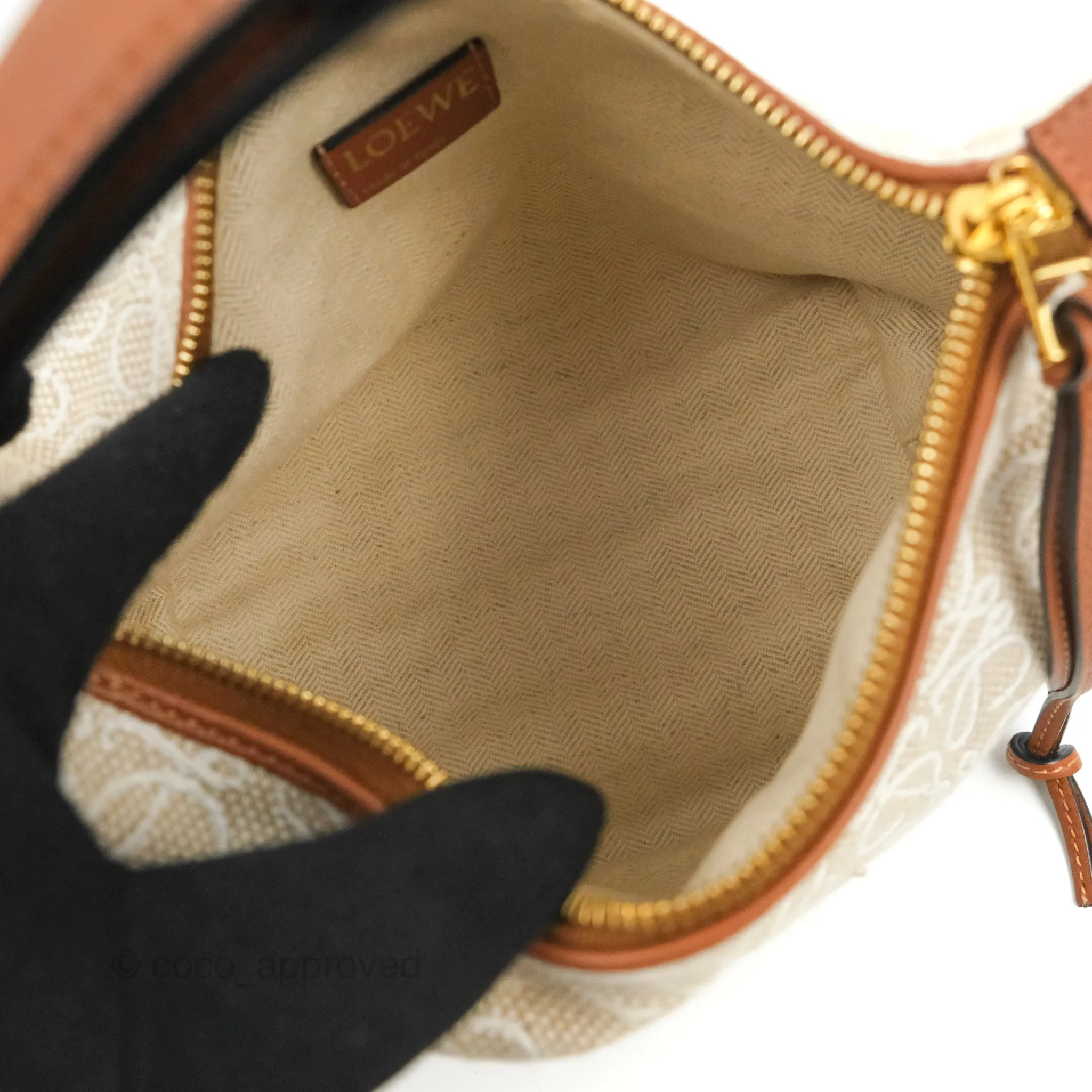 Loewe Small Cubi bag in Anagram Jacquard & Calfskin Ecru/Tan