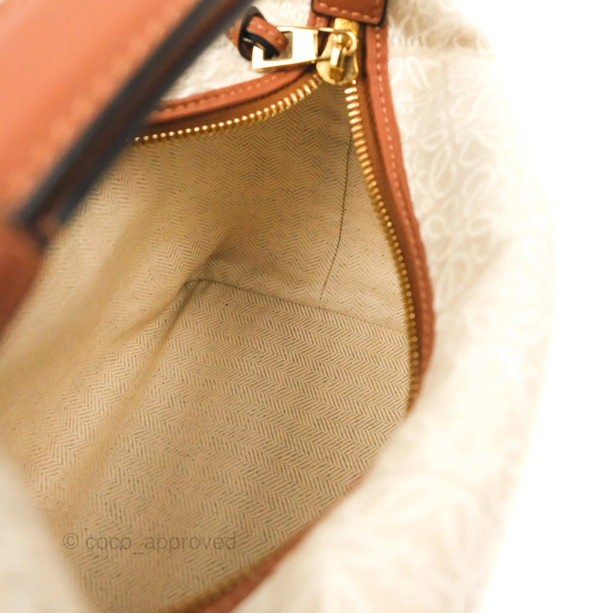 Loewe Small Cubi bag in Anagram Jacquard & Calfskin Ecru/Tan