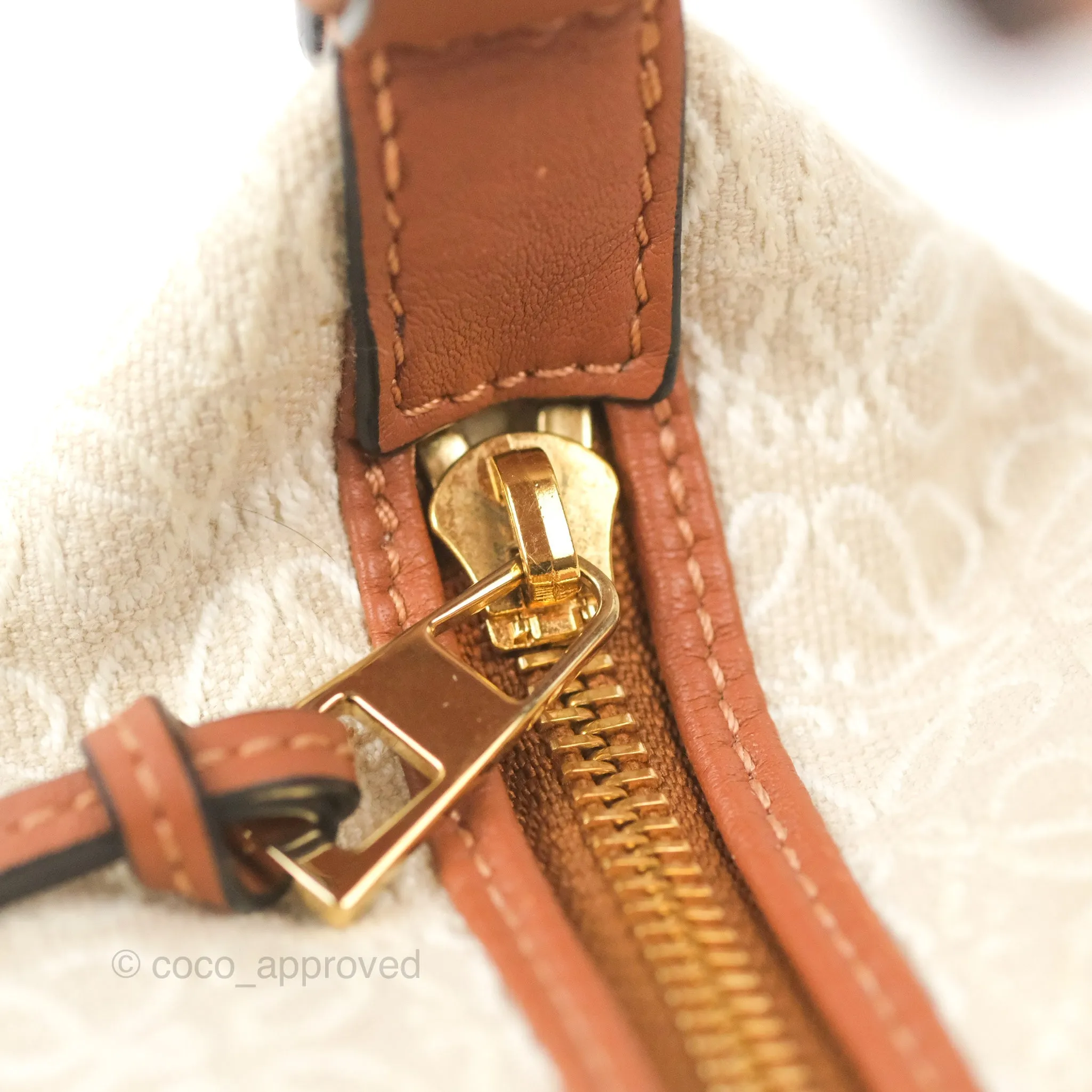 Loewe Small Cubi bag in Anagram Jacquard & Calfskin Ecru/Tan