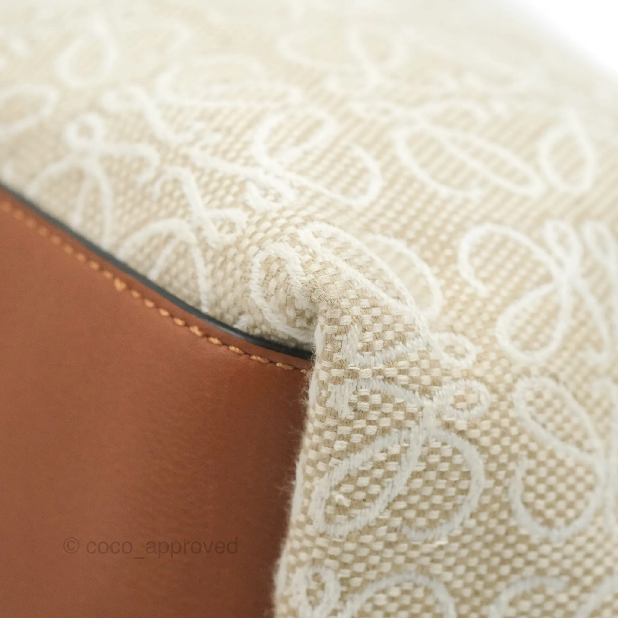 Loewe Small Cubi bag in Anagram Jacquard & Calfskin Ecru/Tan
