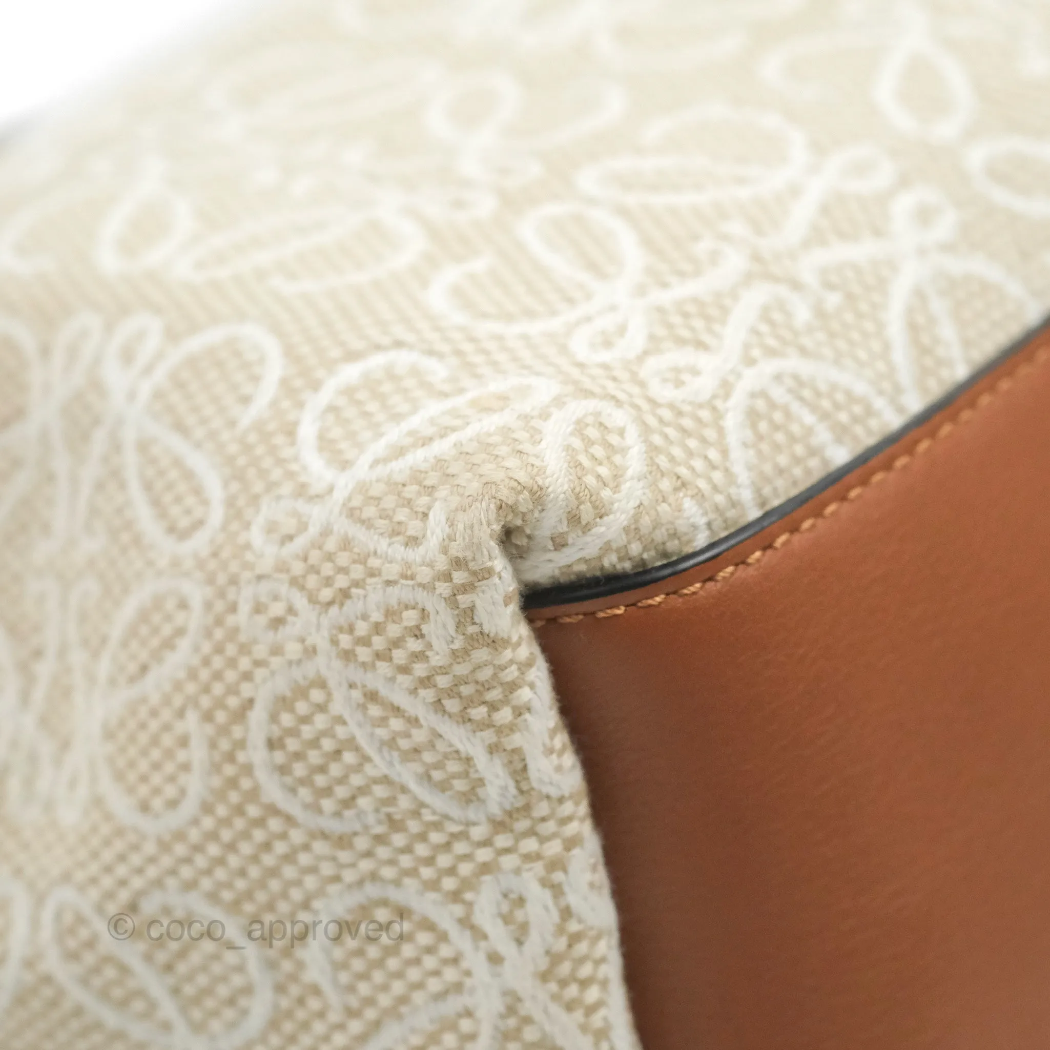Loewe Small Cubi bag in Anagram Jacquard & Calfskin Ecru/Tan