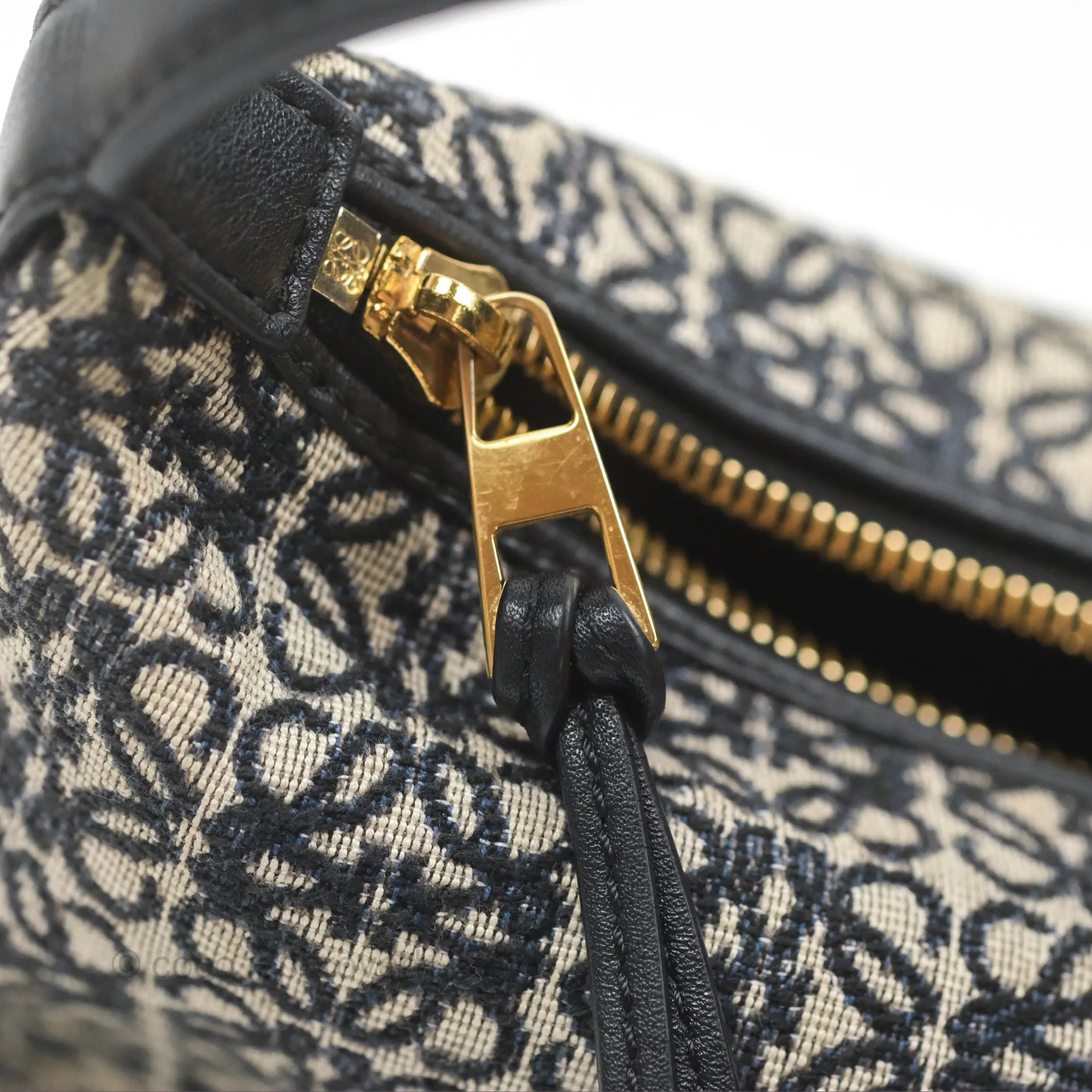 Loewe Small Cubi bag in Anagram Jacquard & Calfskin Navy/ Black