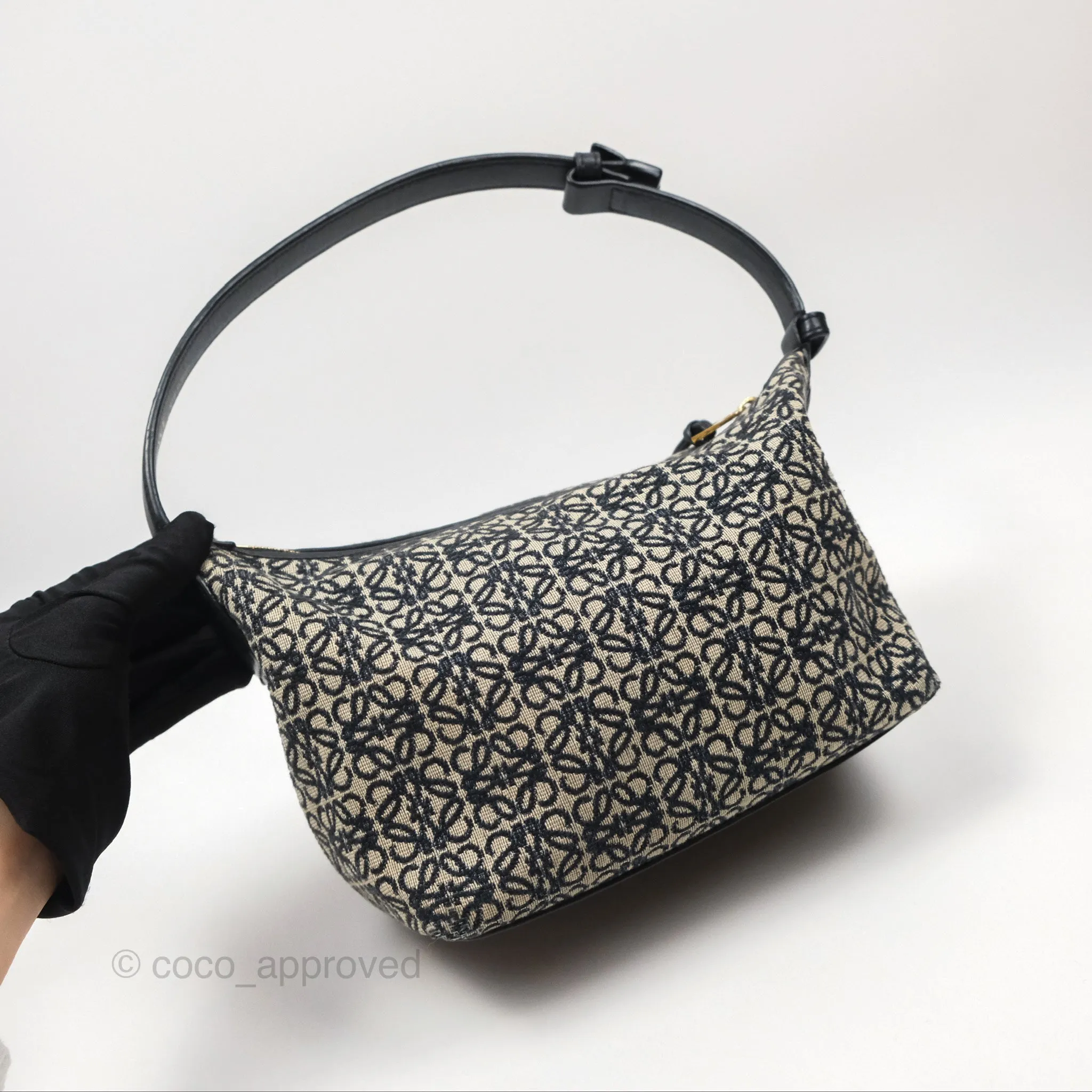 Loewe Small Cubi bag in Anagram Jacquard & Calfskin Navy/ Black