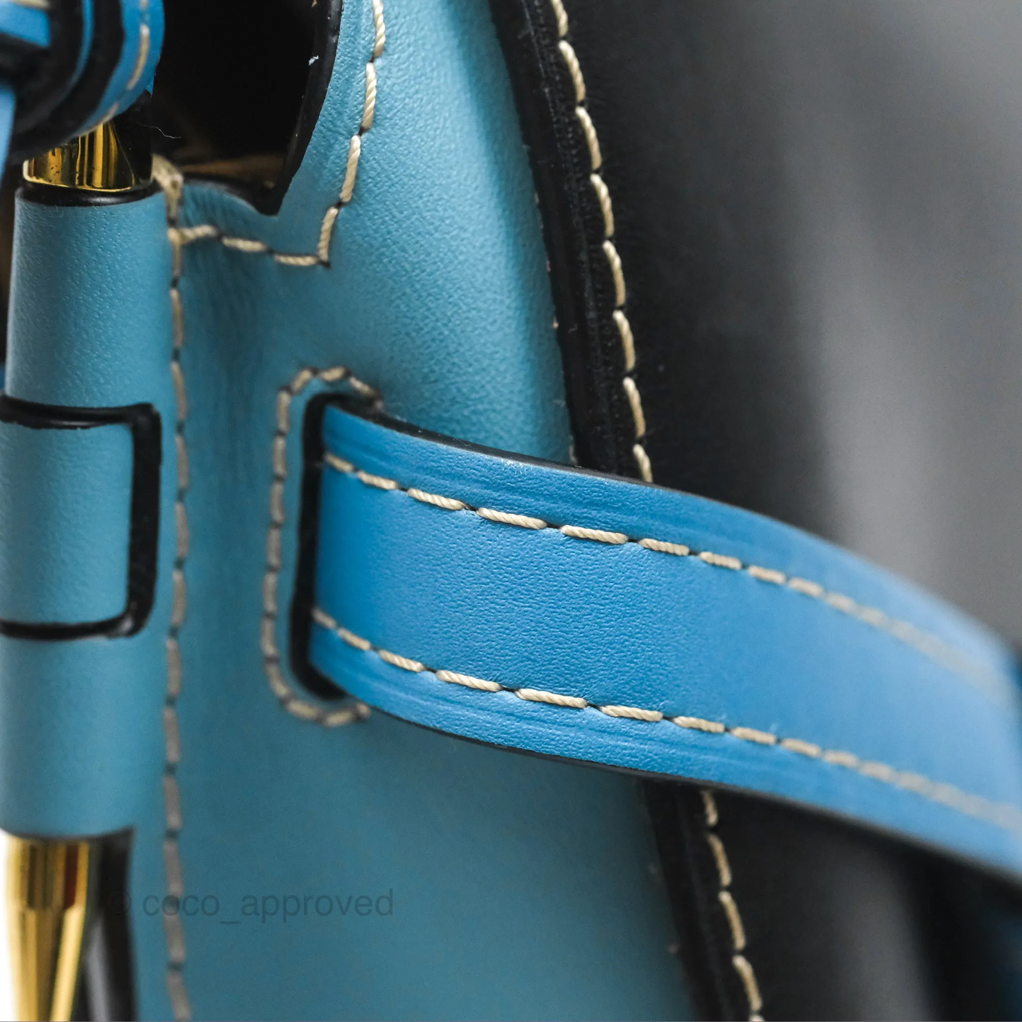 Loewe Small Gate Bag Smooth Calfskin in Black and Blue