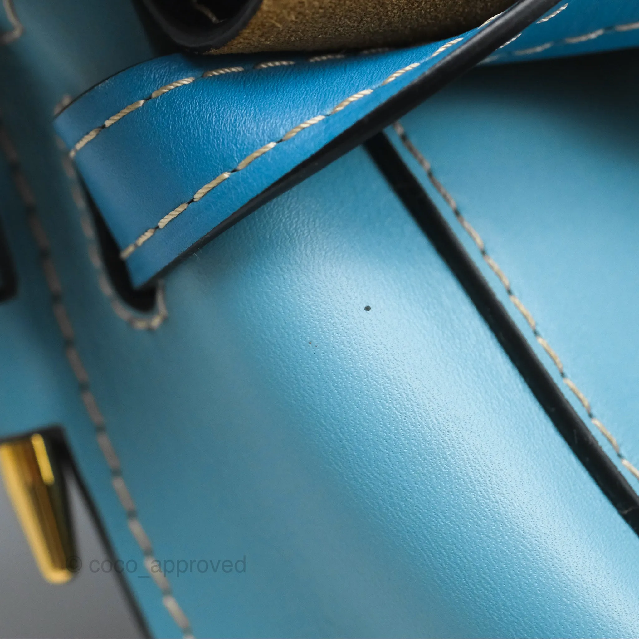 Loewe Small Gate Bag Smooth Calfskin in Black and Blue