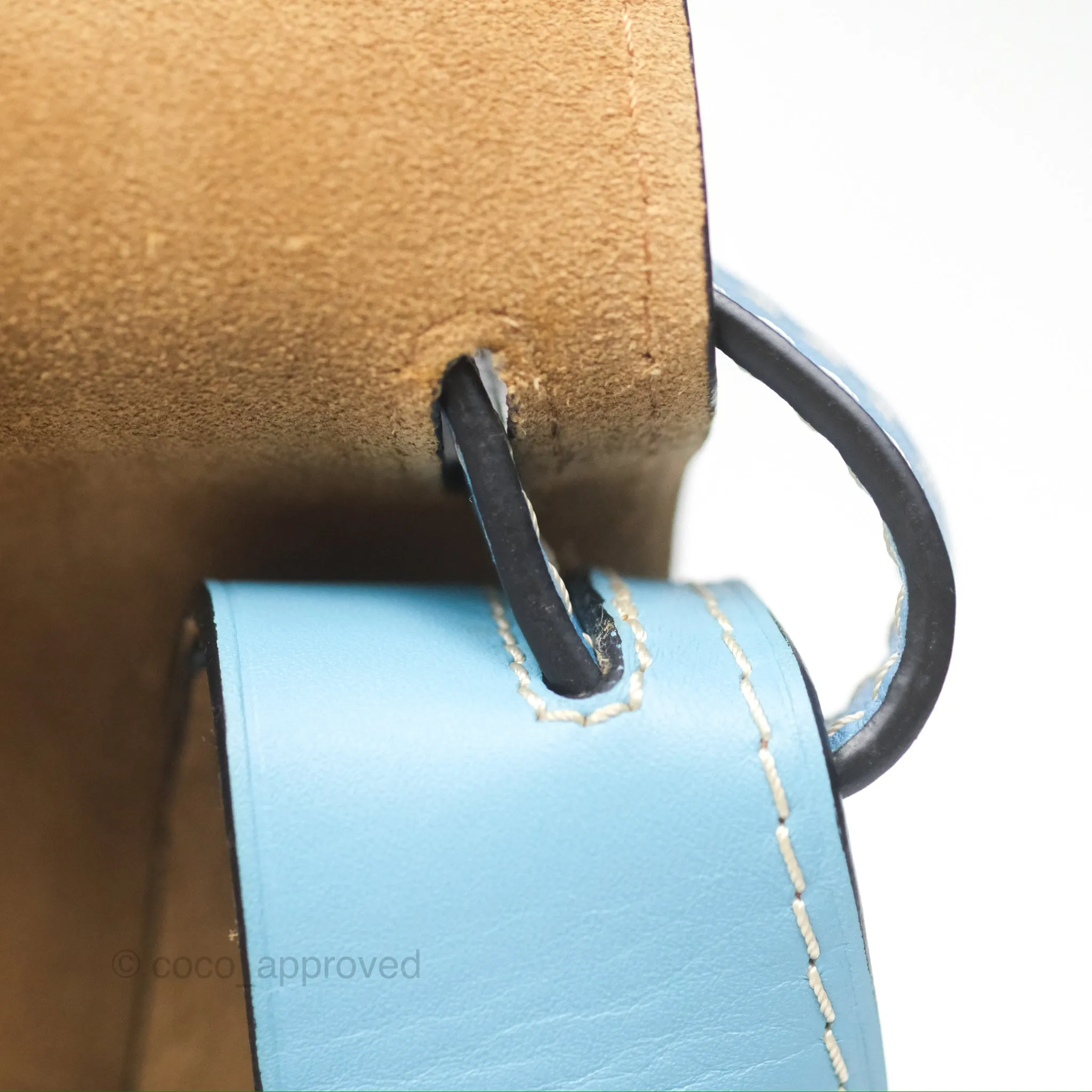 Loewe Small Gate Bag Smooth Calfskin in Black and Blue