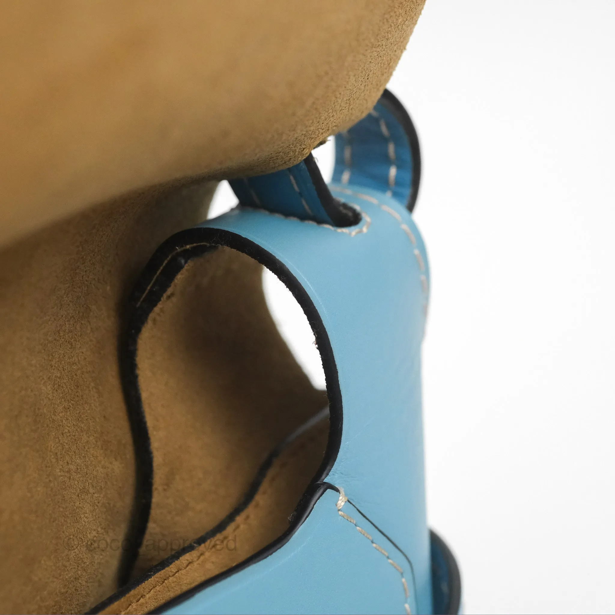 Loewe Small Gate Bag Smooth Calfskin in Black and Blue