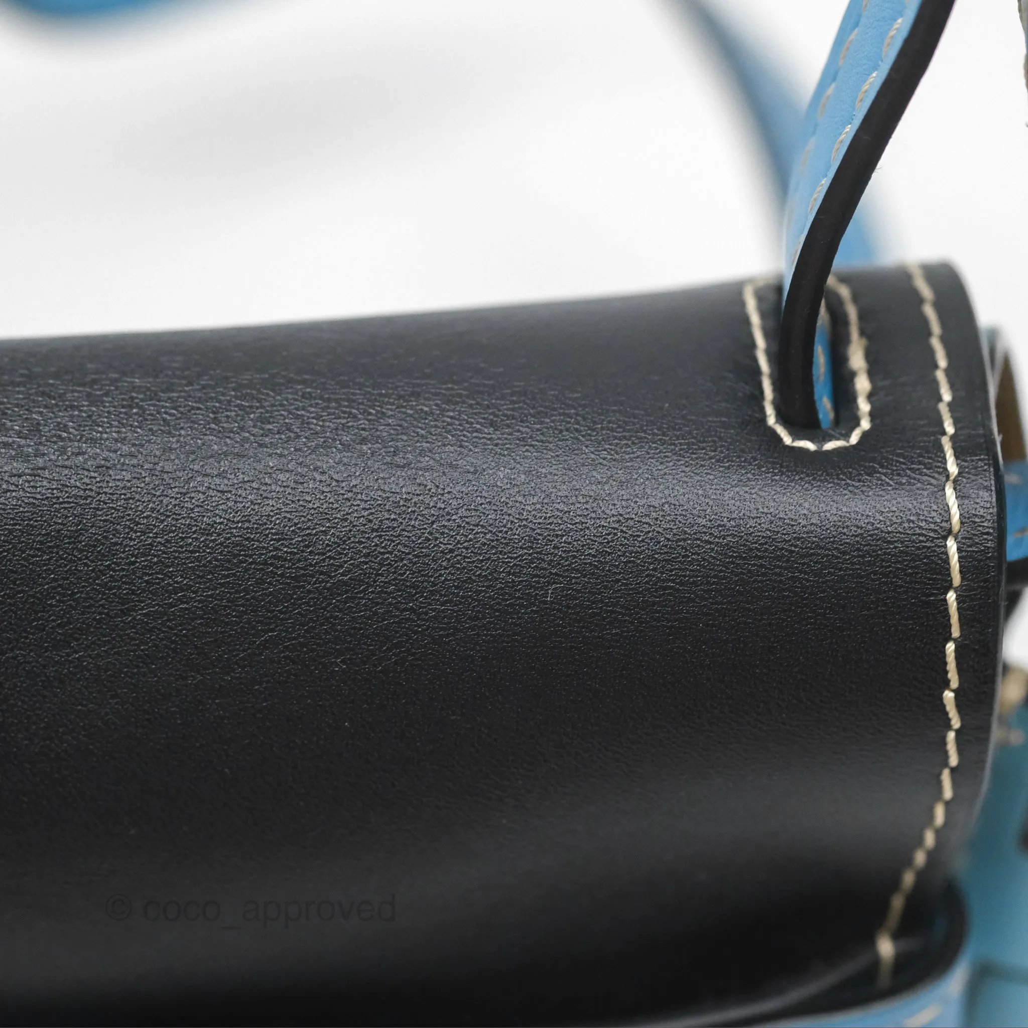 Loewe Small Gate Bag Smooth Calfskin in Black and Blue