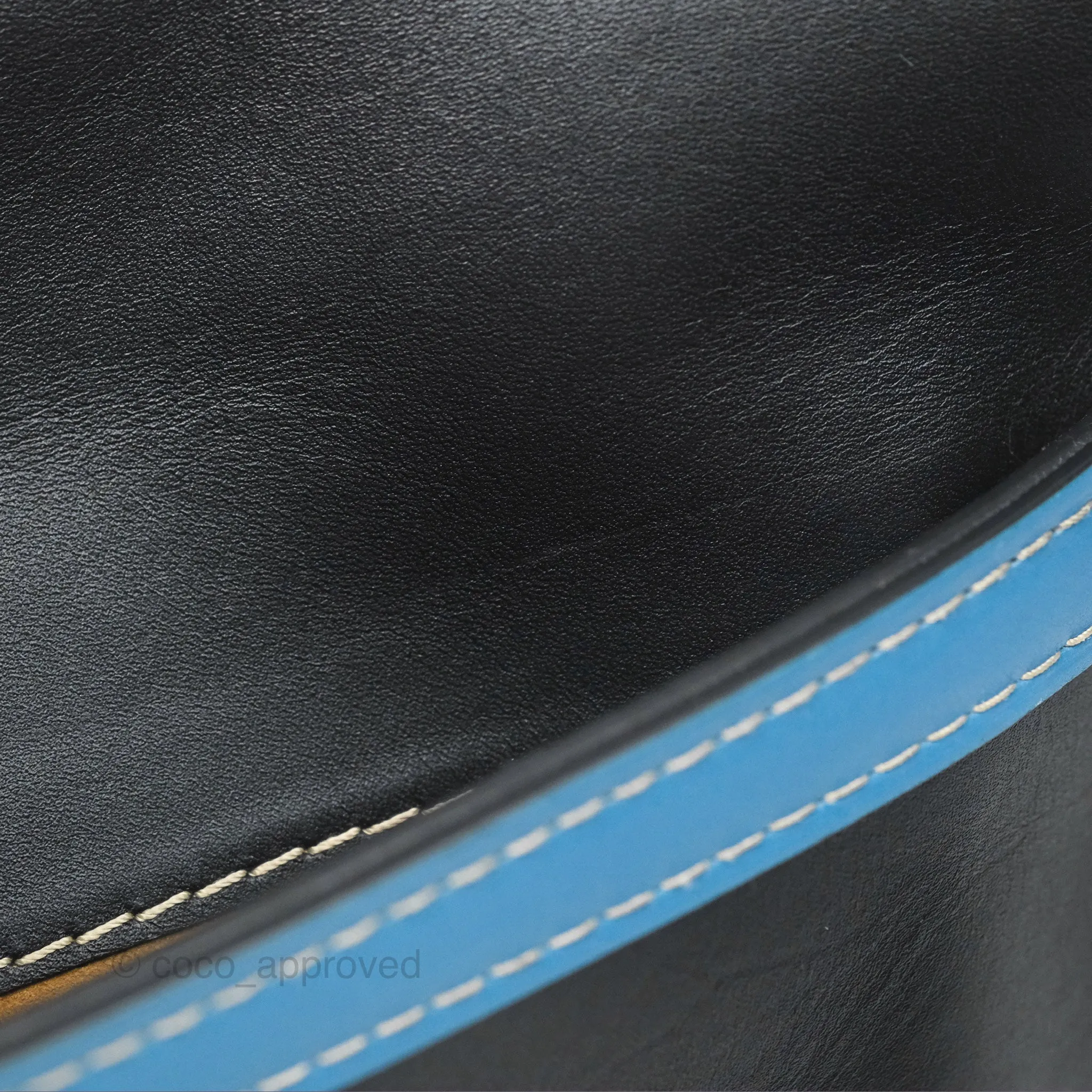 Loewe Small Gate Bag Smooth Calfskin in Black and Blue
