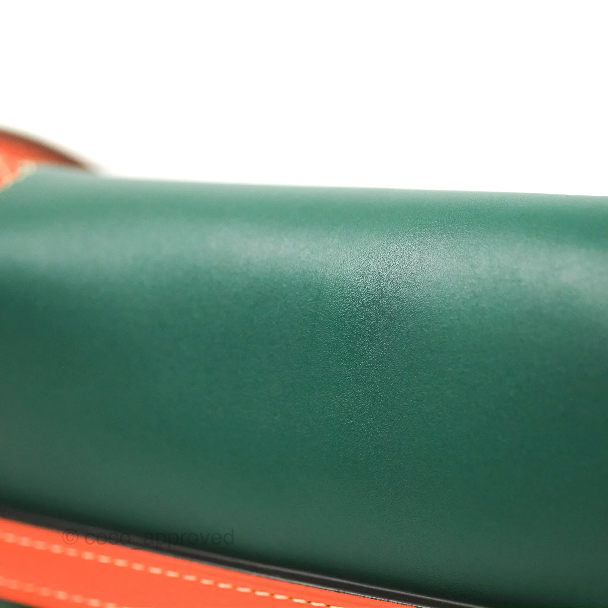 Loewe Small Gate Bag Smooth Calfskin in Green
