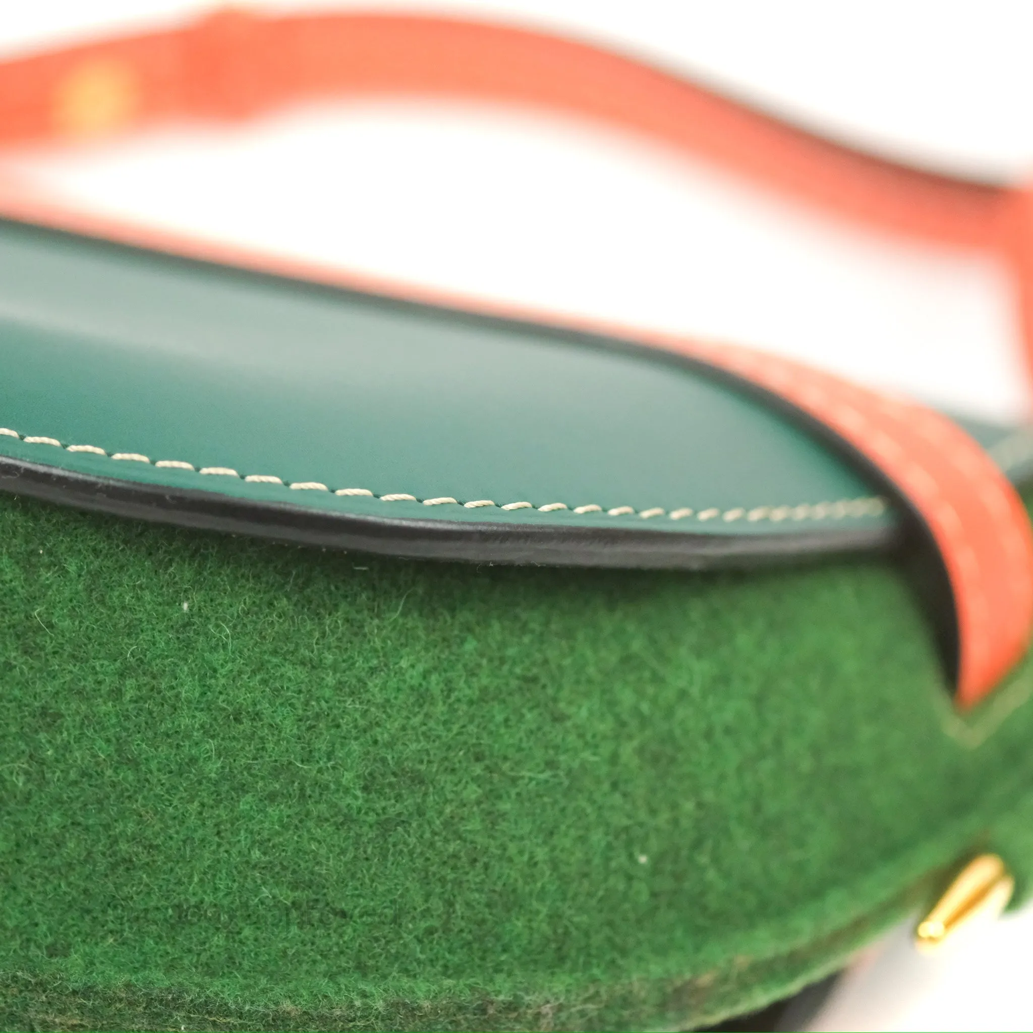 Loewe Small Gate Bag Smooth Calfskin in Green