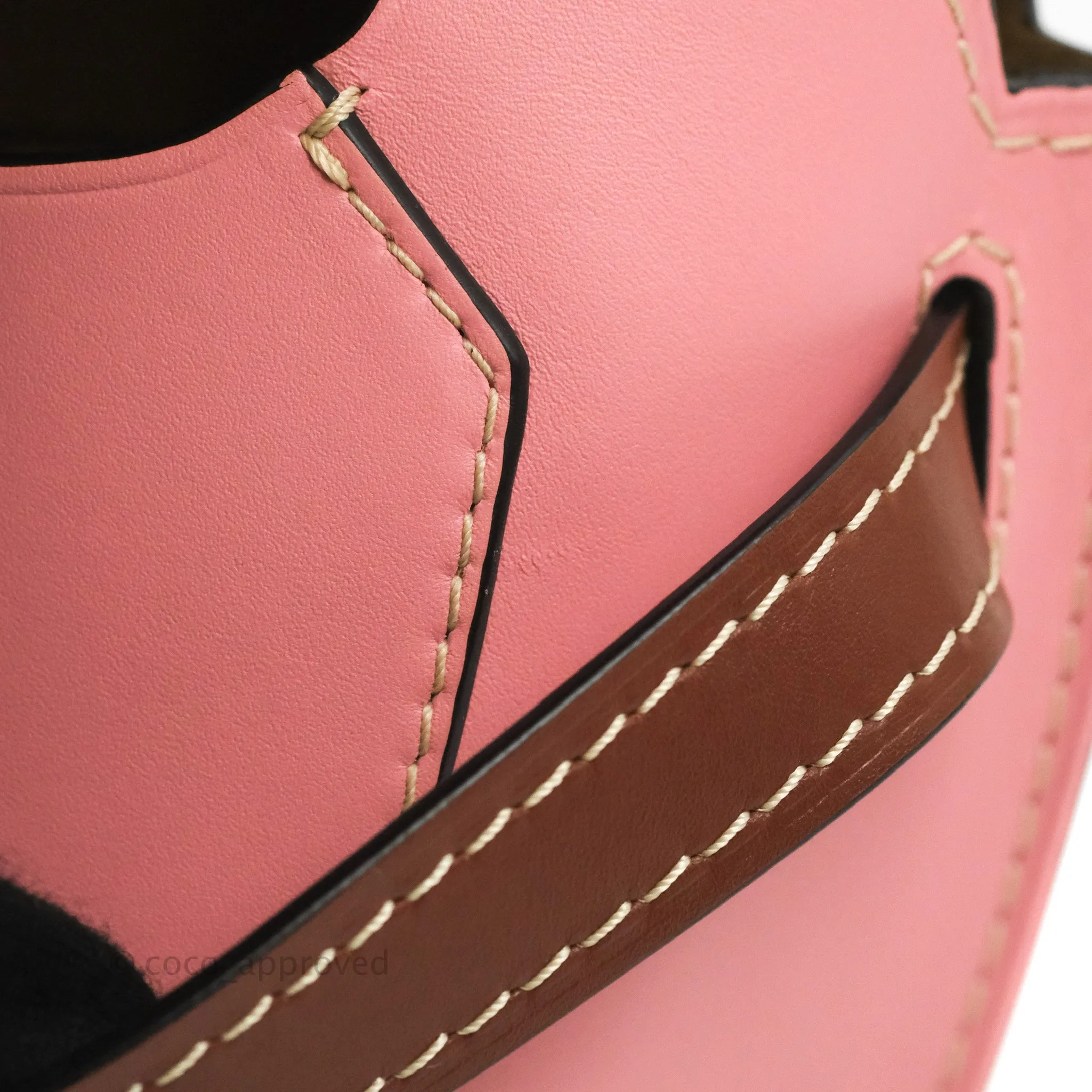 Loewe Small Gate Bag Smooth Calfskin in Tan/Pink