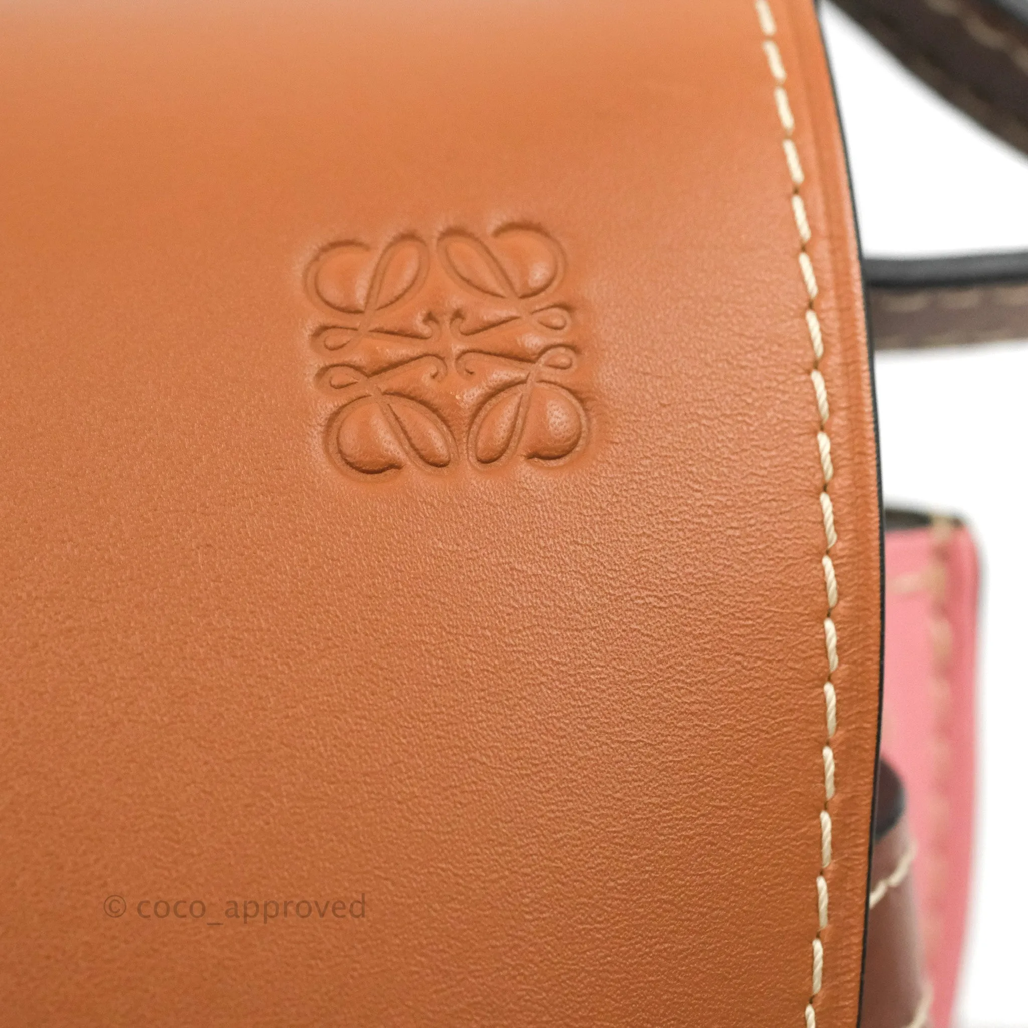 Loewe Small Gate Bag Smooth Calfskin in Tan/Pink