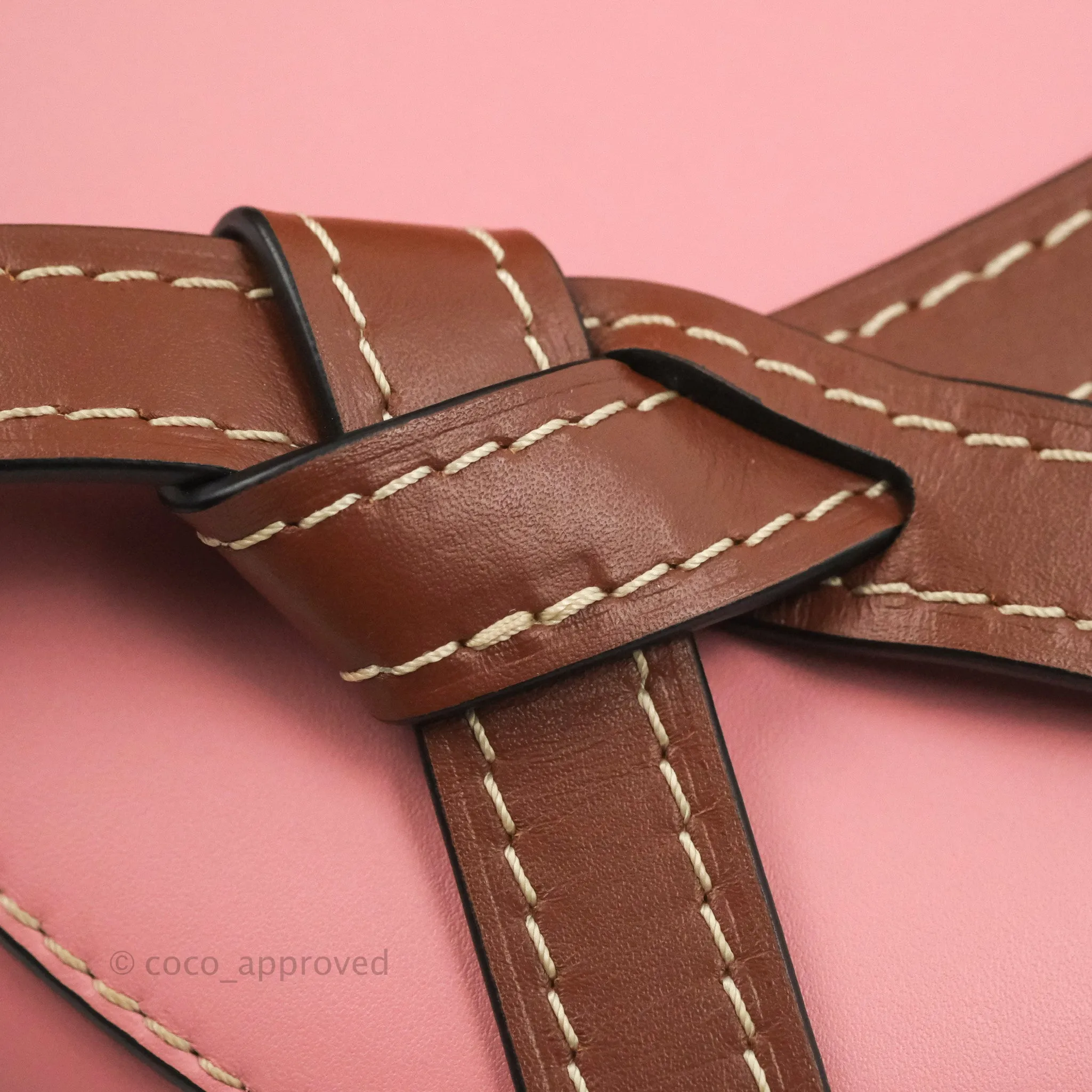 Loewe Small Gate Bag Smooth Calfskin in Tan/Pink