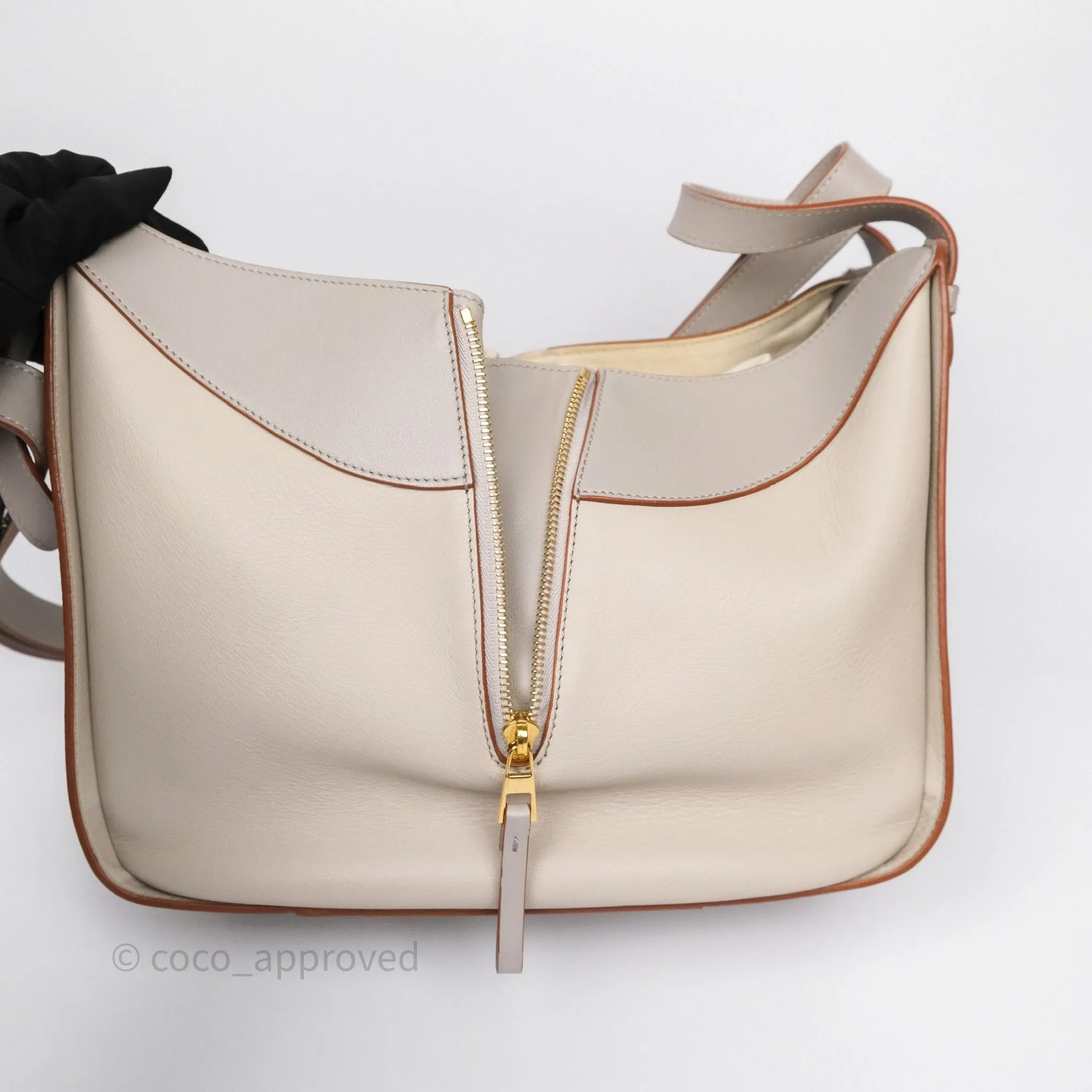 Loewe Small Hammock Shoulder Bag Calfskin Light Grey/Beige