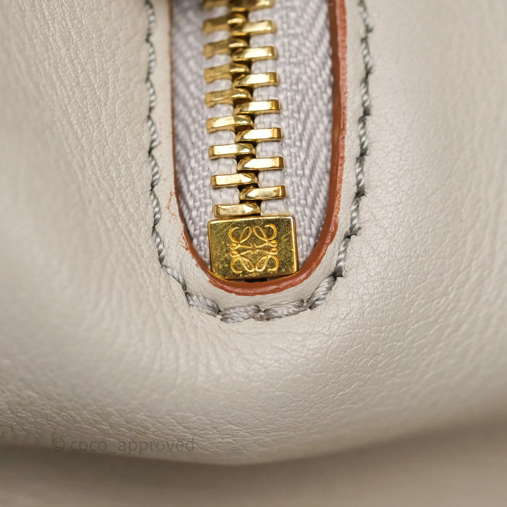 Loewe Small Hammock Shoulder Bag Calfskin Light Grey/Beige