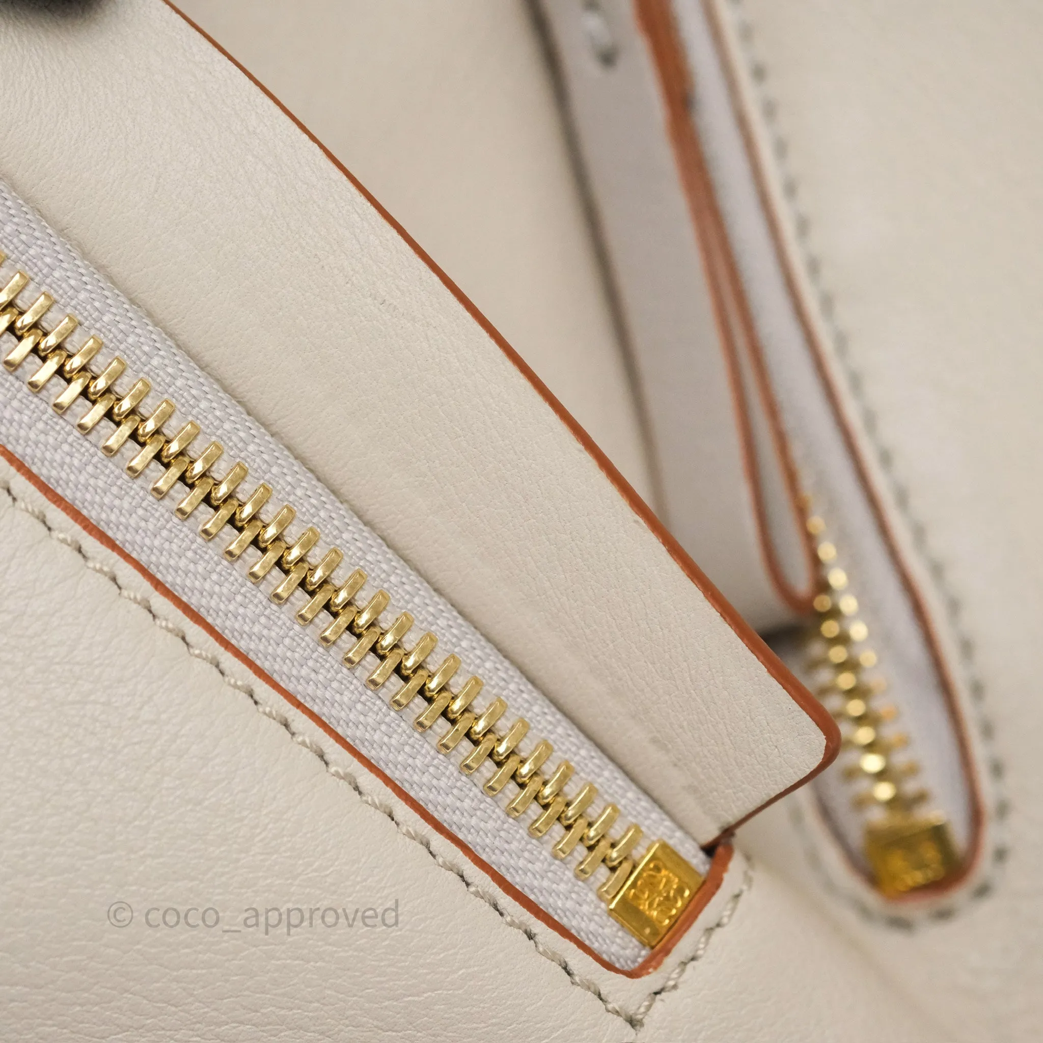 Loewe Small Hammock Shoulder Bag Calfskin Light Grey/Beige