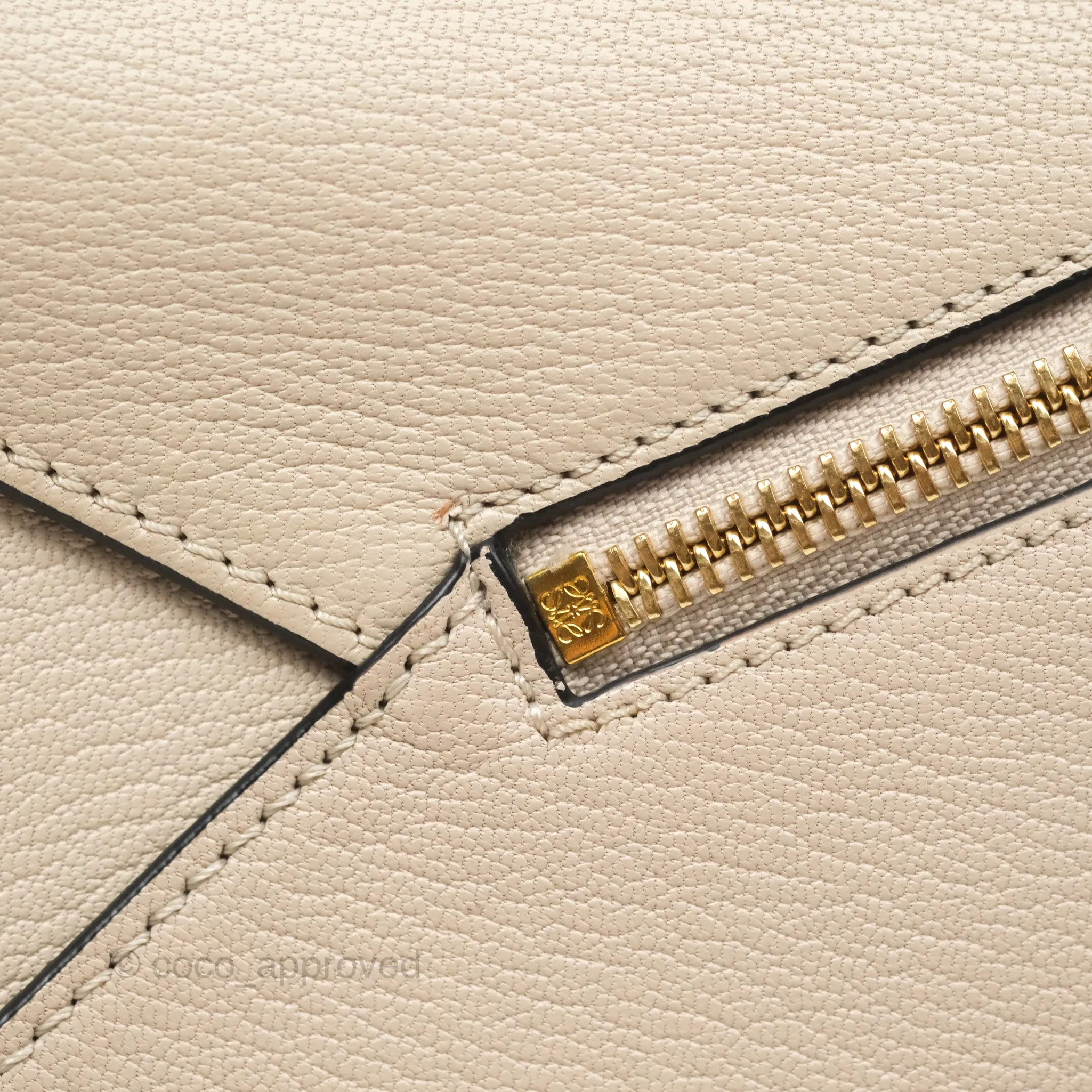 Loewe Small Puzzle Bag Beige Calfskin Gold Hardware