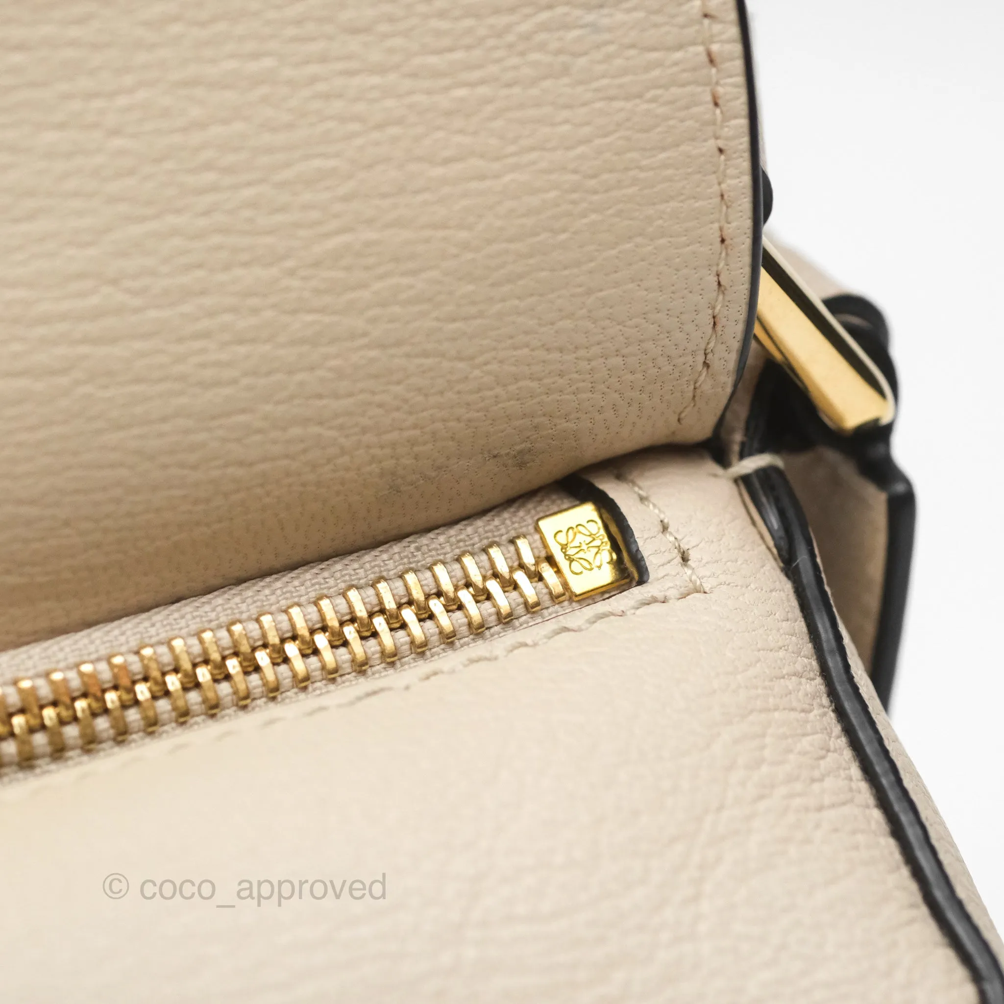 Loewe Small Puzzle Bag Beige Calfskin Gold Hardware