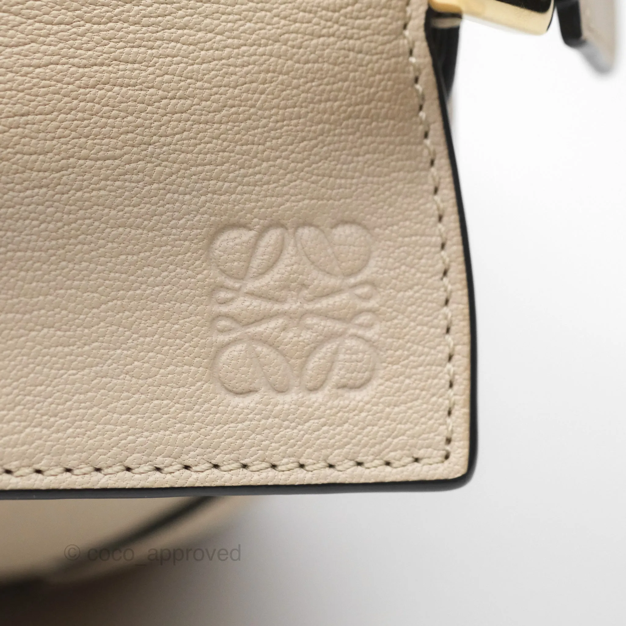 Loewe Small Puzzle Bag Beige Calfskin Gold Hardware