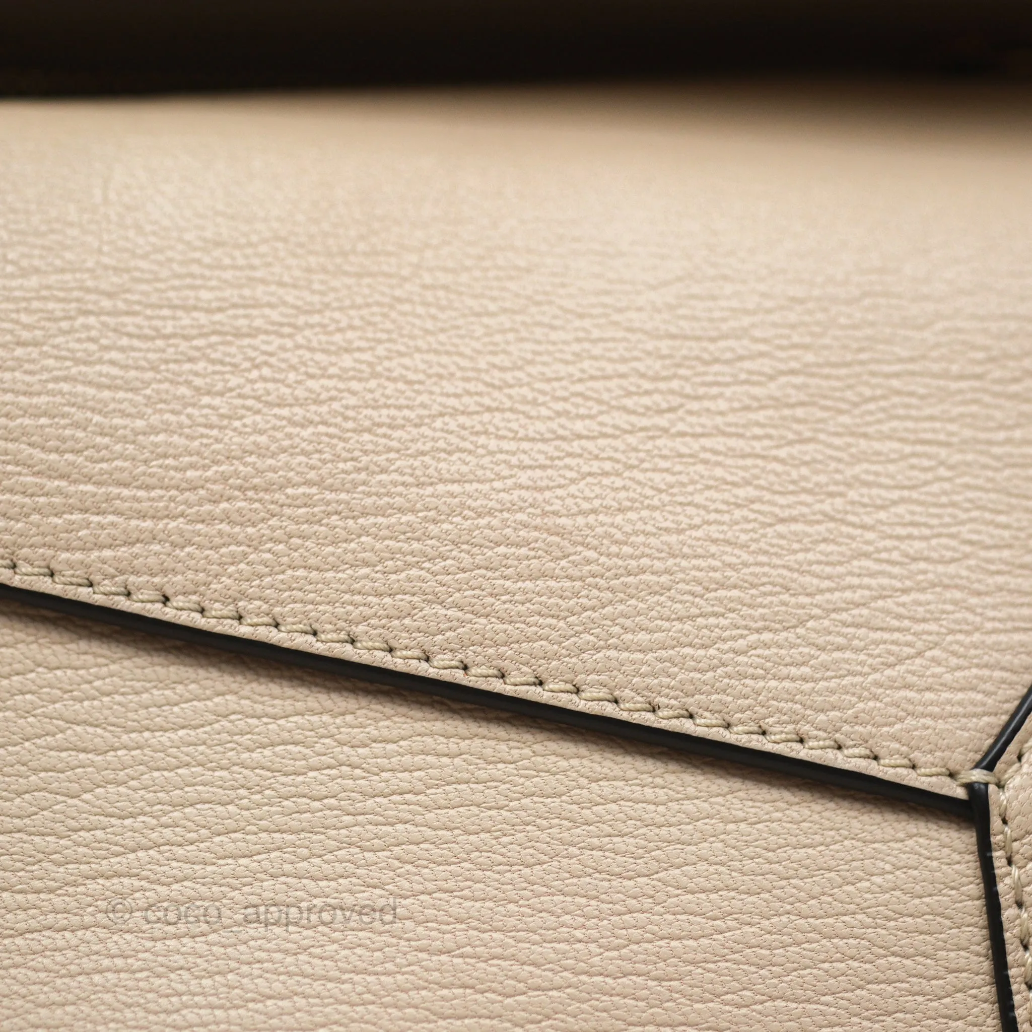 Loewe Small Puzzle Bag Beige Calfskin Gold Hardware