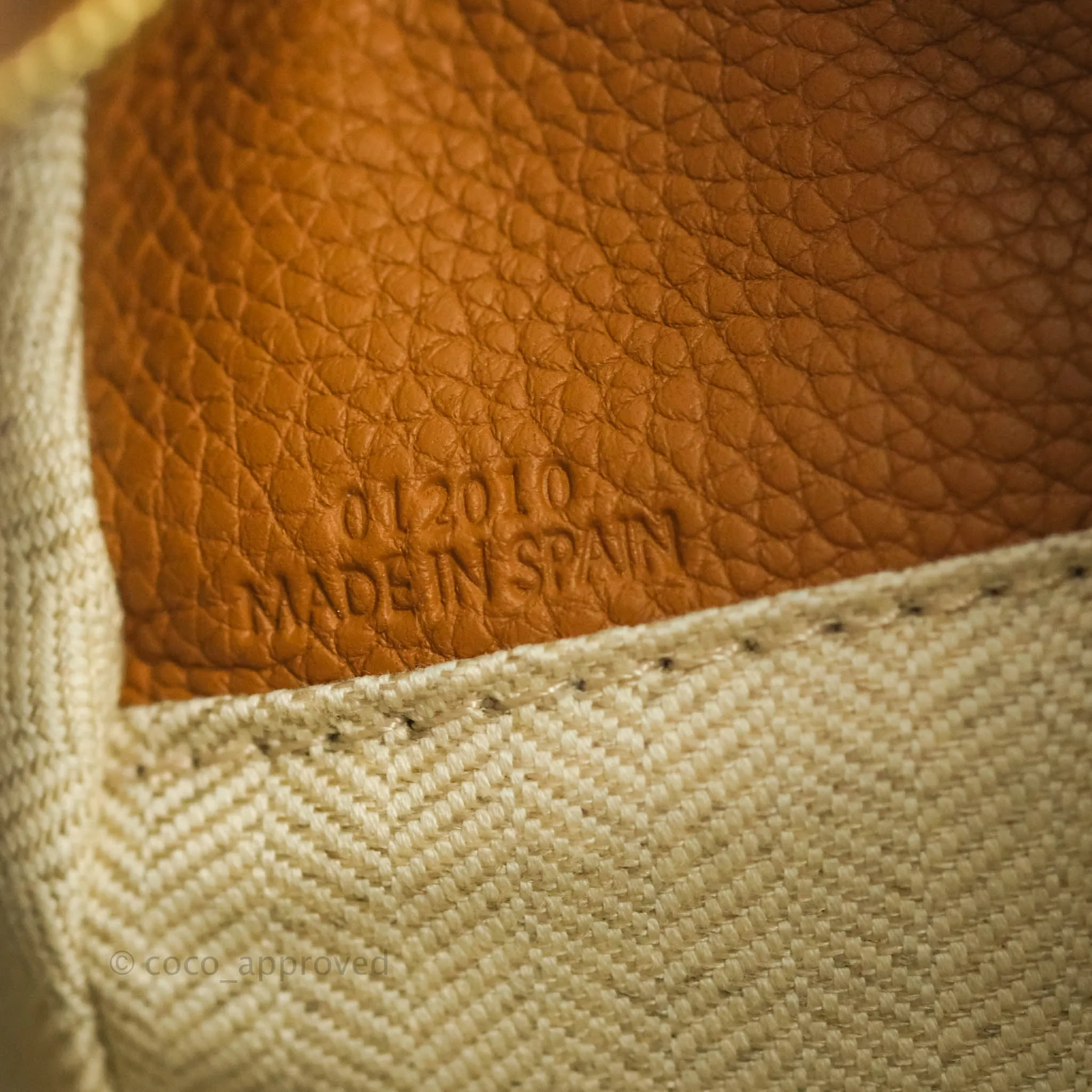 Loewe Small Puzzle Bag Caramel Calfskin Gold Hardware