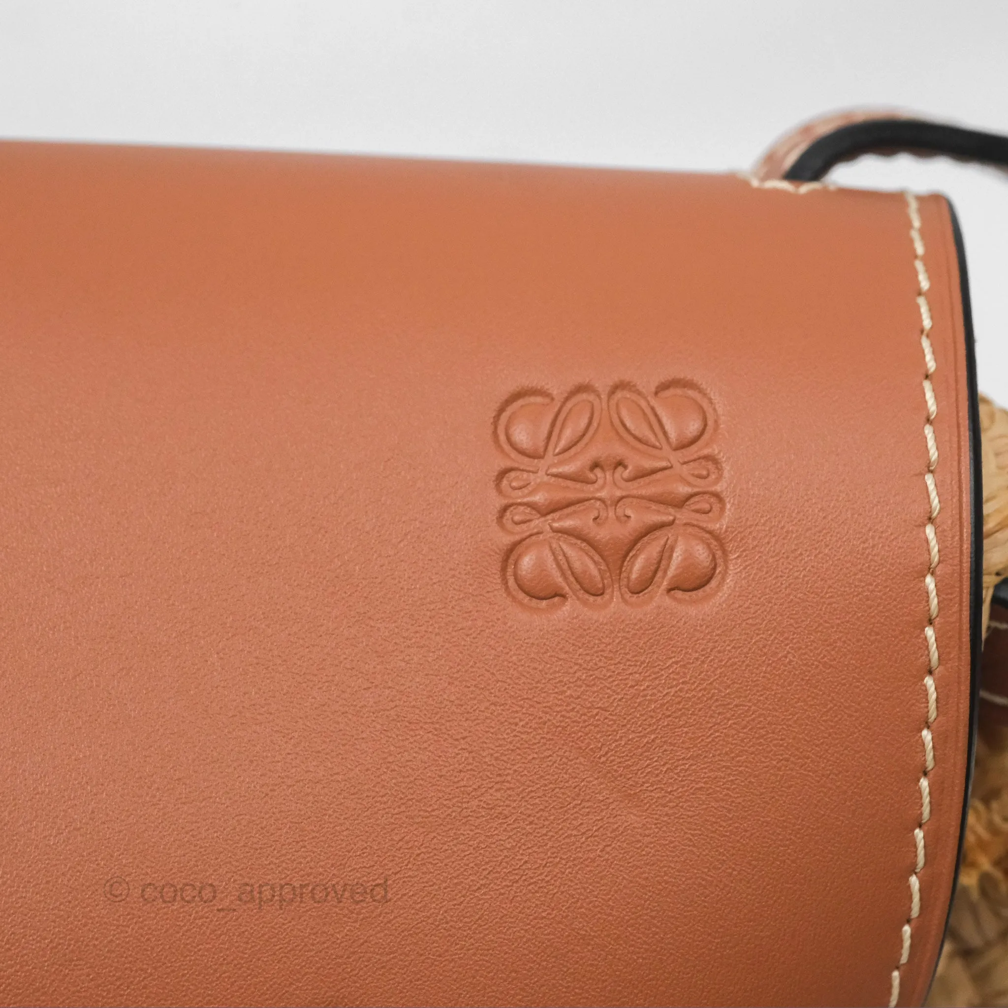 Loewe Small Raffia Gate Bag Smooth Calfskin in Tan