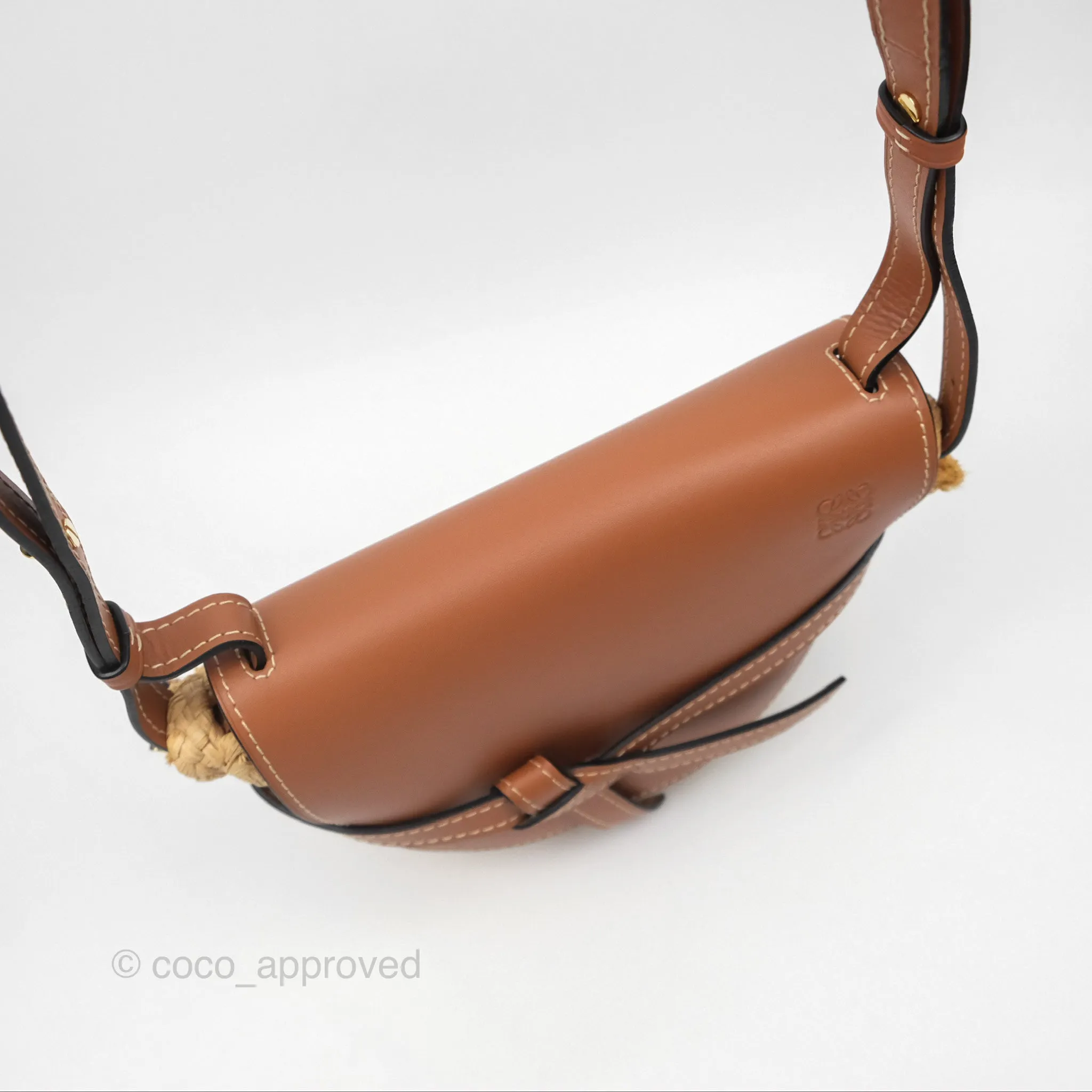 Loewe Small Raffia Gate Bag Smooth Calfskin in Tan