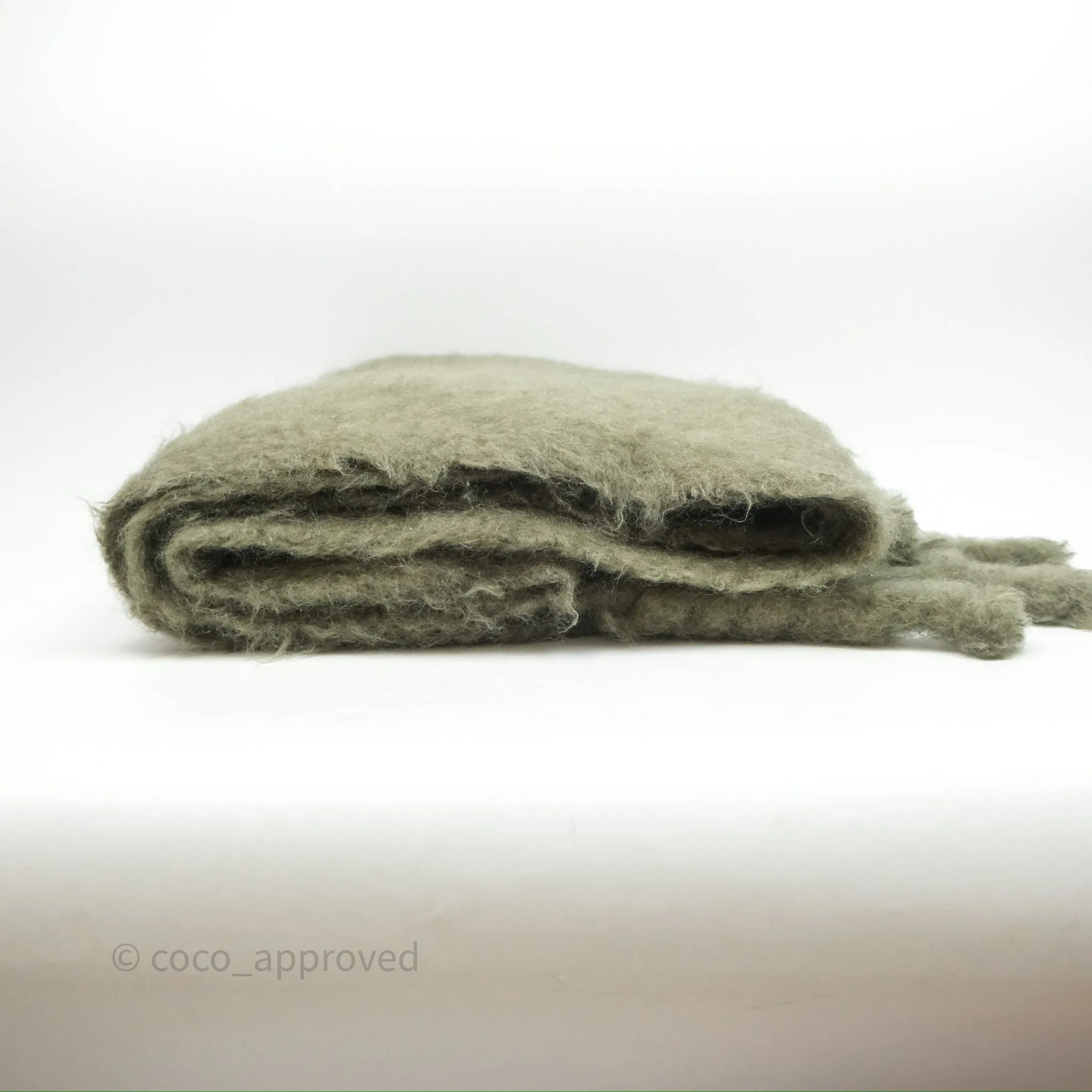Loewe Wool Blend Cashmere Scarf Green