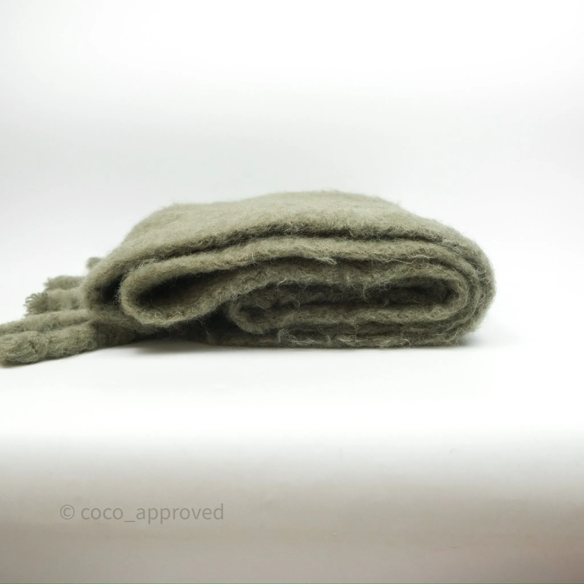 Loewe Wool Blend Cashmere Scarf Green