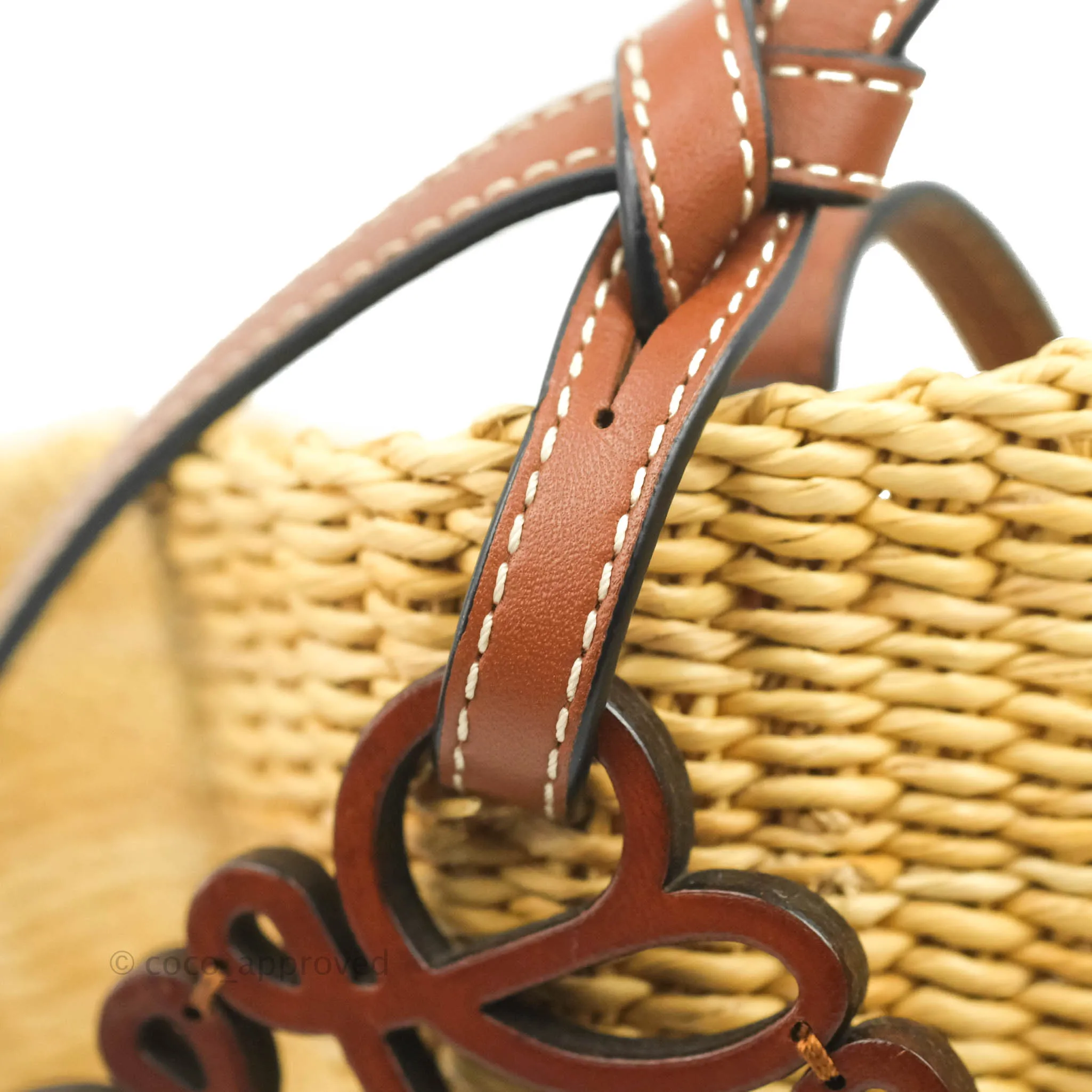 Loewe x Paula's Ibiza Raffia Shell Basket Bag