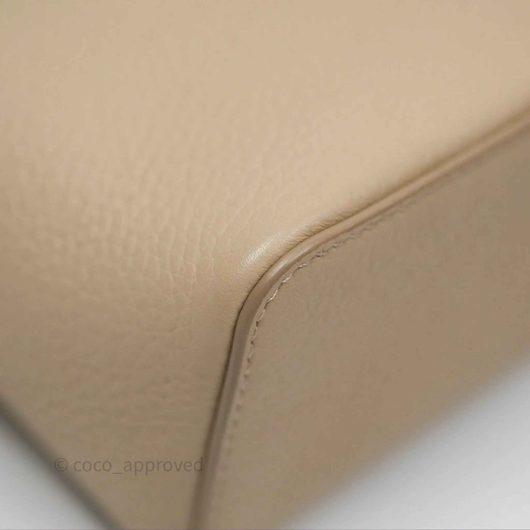 Loro Piana Extra Pocket L19 Cream Grained Calfskin Gold Hardware