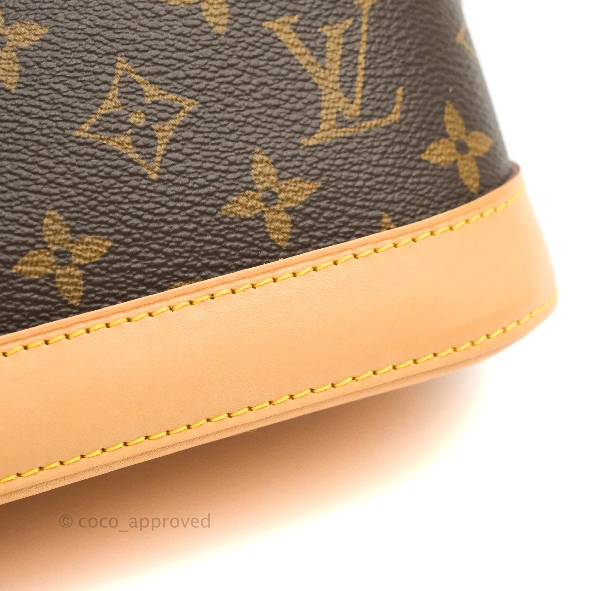 Louis Vuitton Alma BB Monogram Canvas