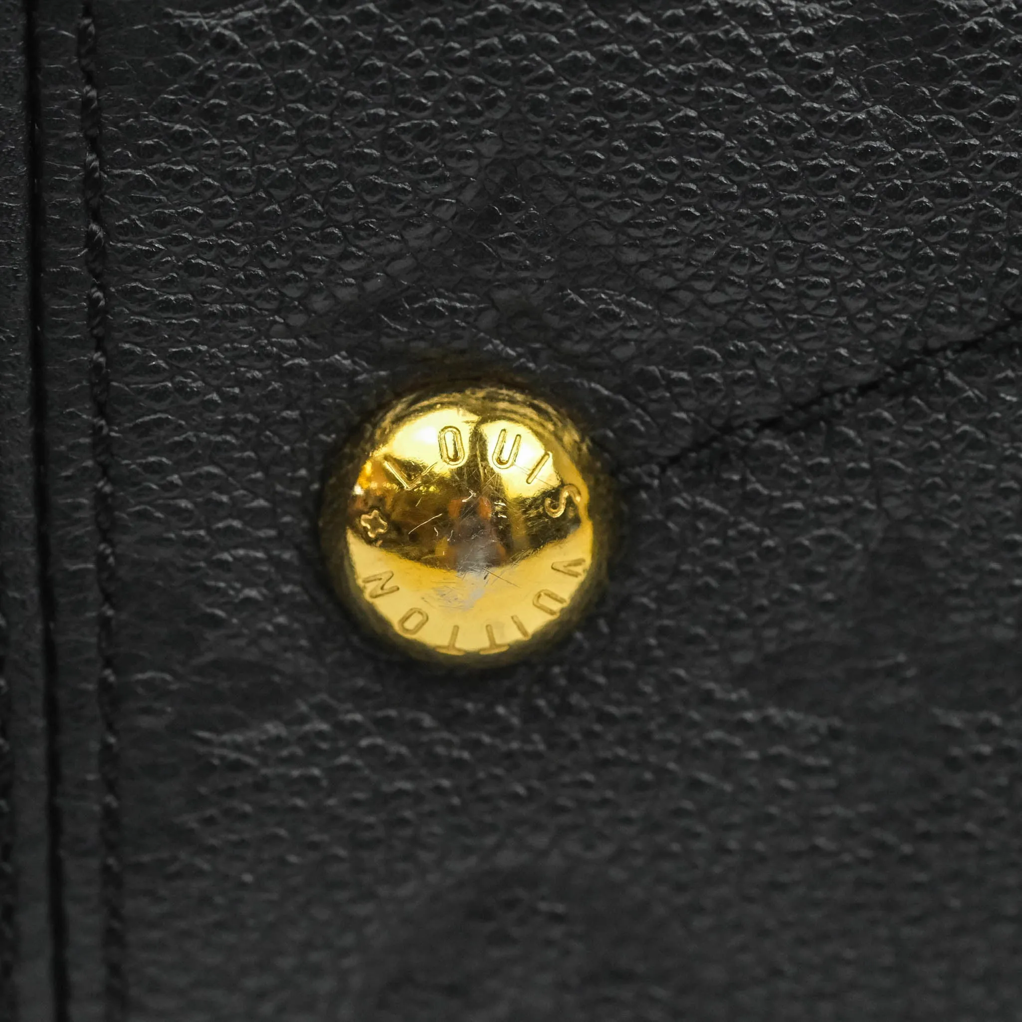 Louis Vuitton Artsy Monogram Empreinte MM Black