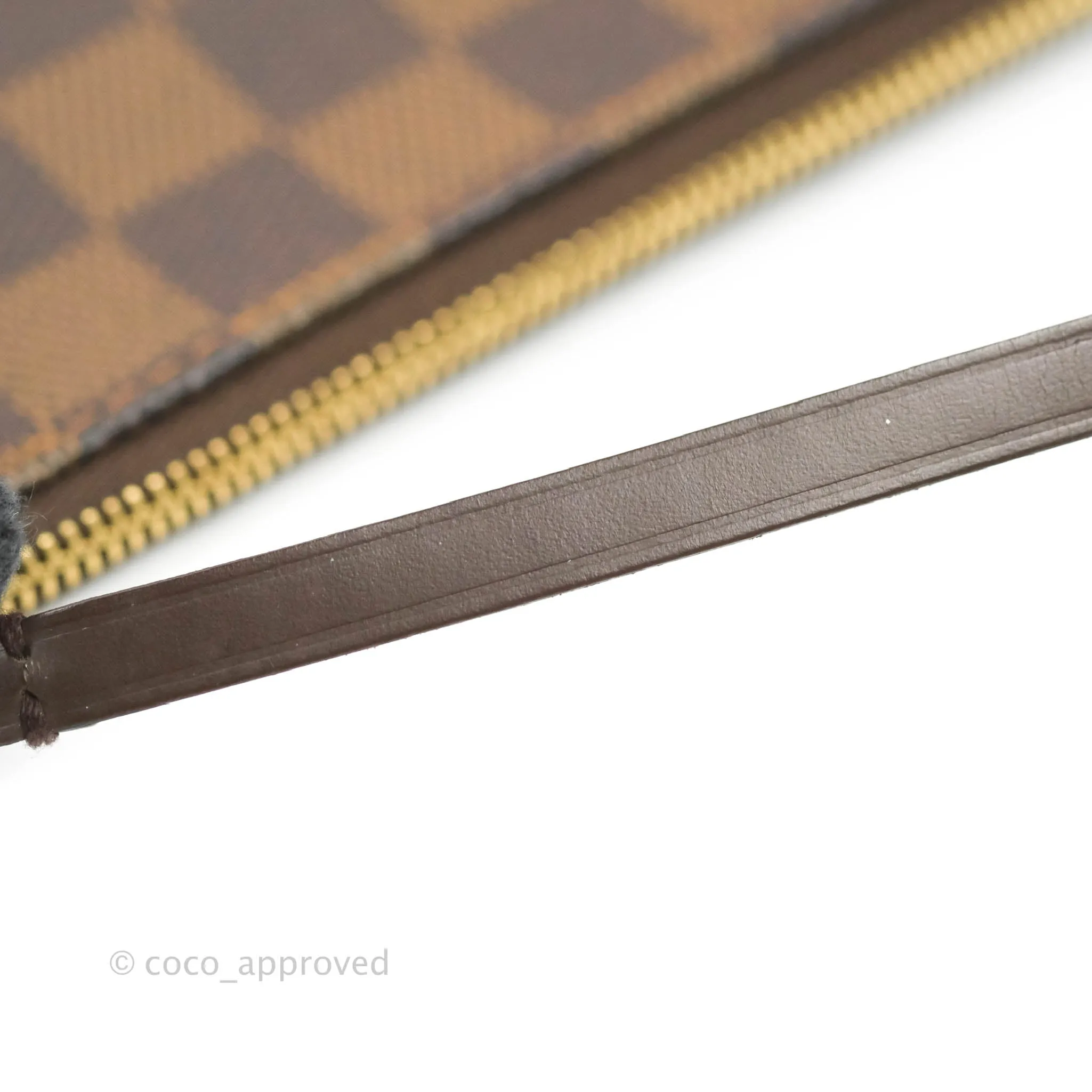 Louis Vuitton Damier Ebene Pochette