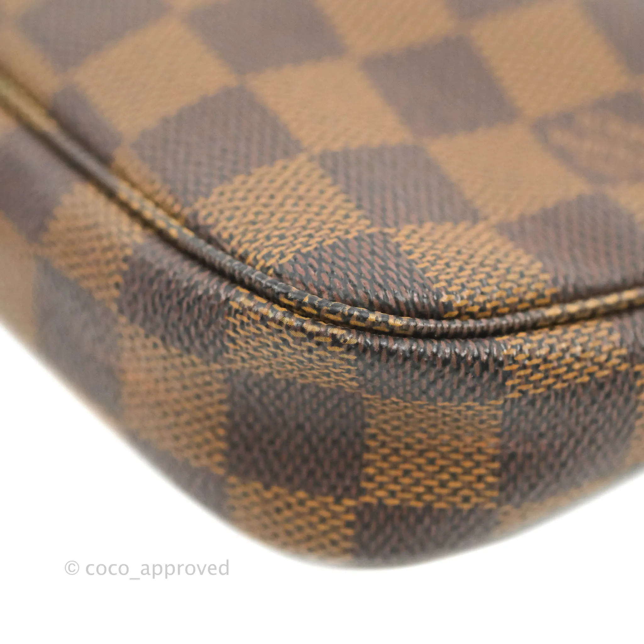 Louis Vuitton Damier Ebene Pochette