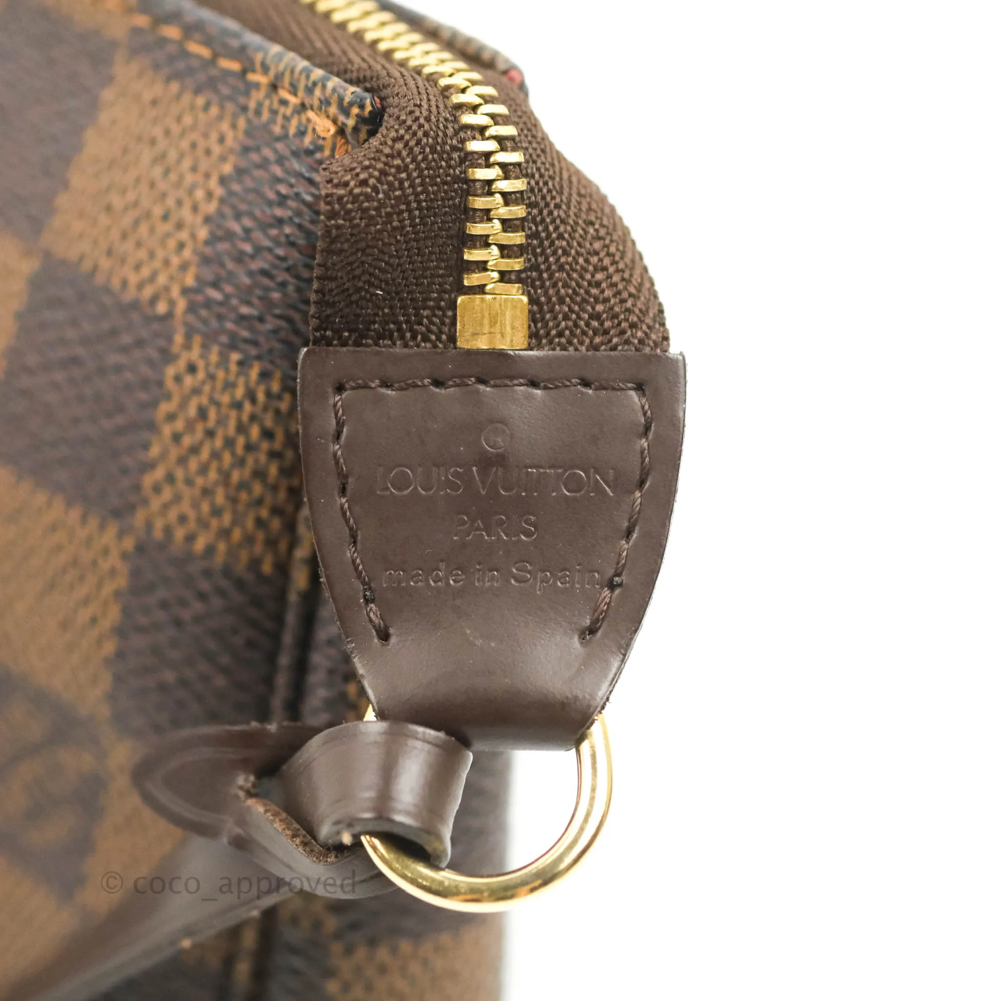 Louis Vuitton Damier Ebene Pochette