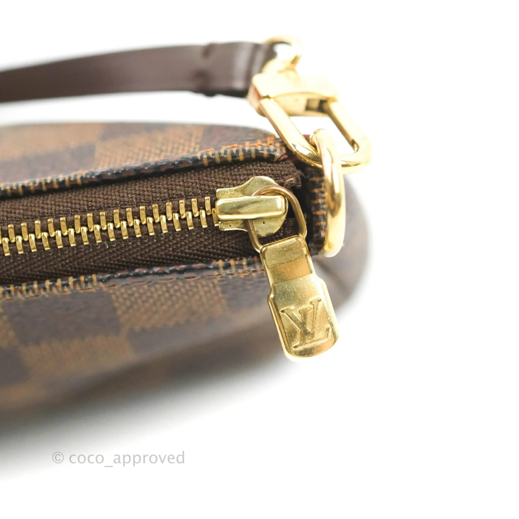 Louis Vuitton Damier Ebene Pochette