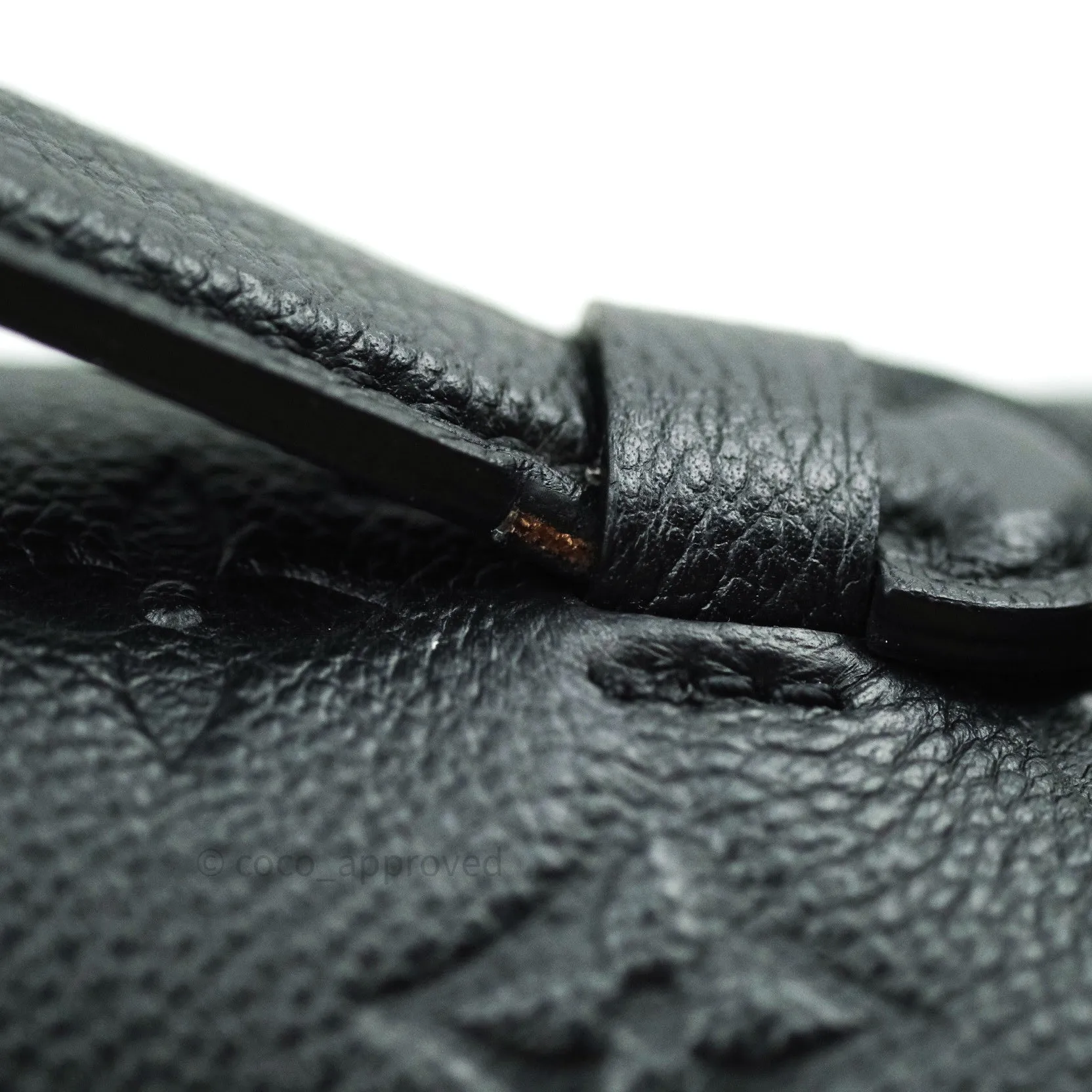 Louis Vuitton Empreinte Pochette Metis Black