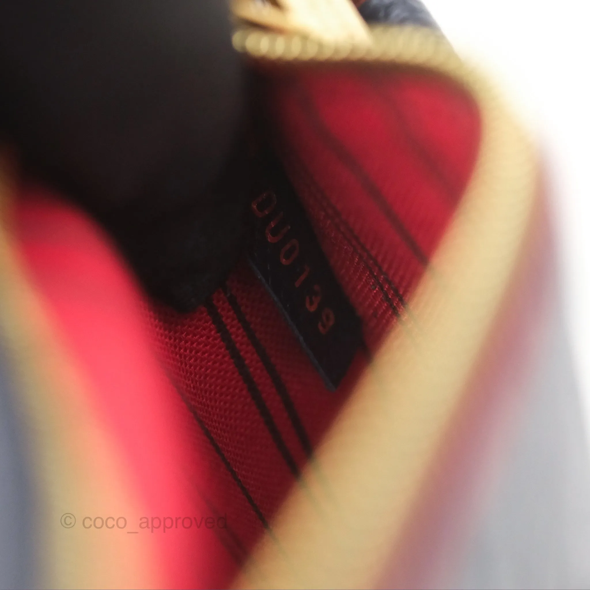Louis Vuitton Empreinte Pochette Metis Marine Rouge