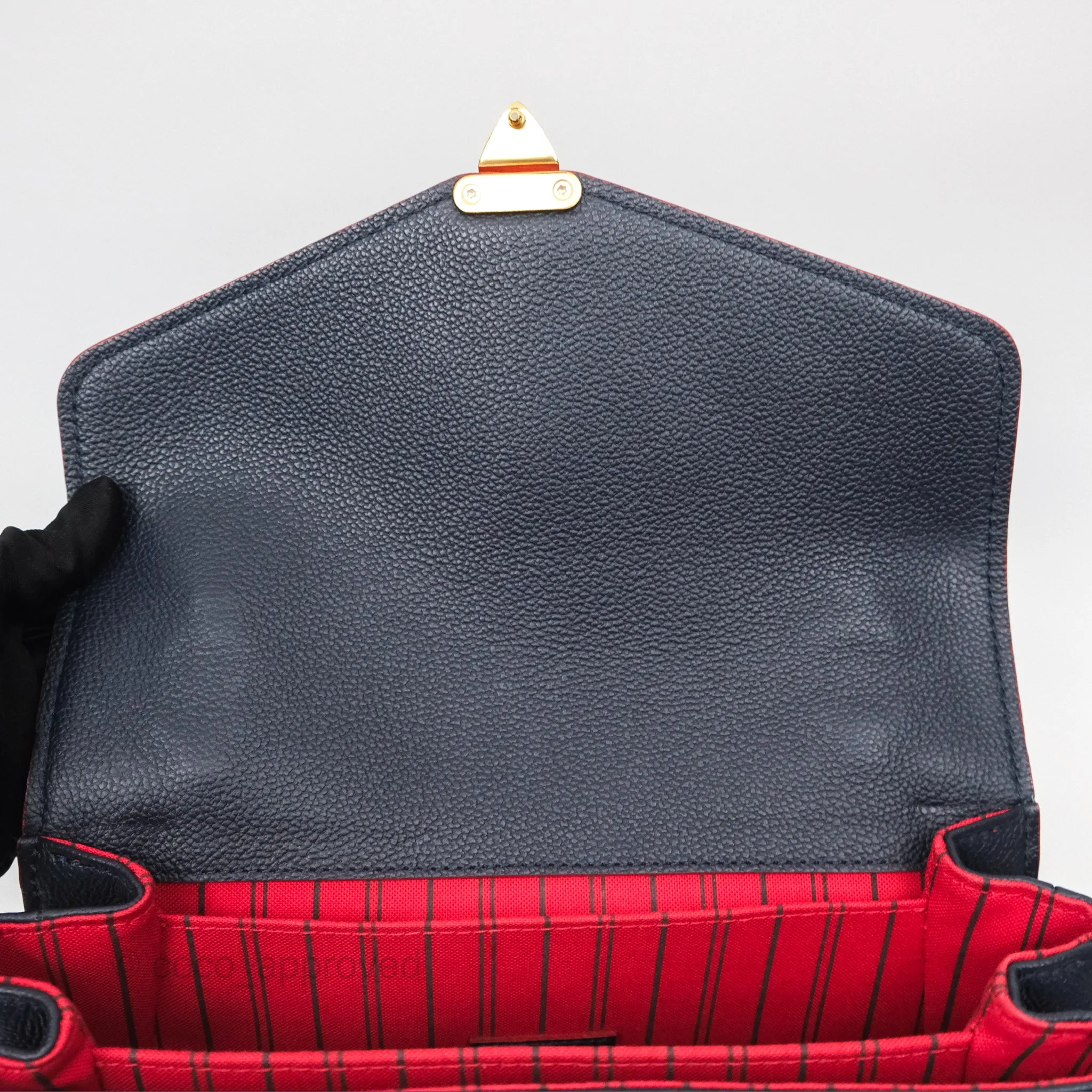 Louis Vuitton Empreinte Pochette Metis Marine Rouge