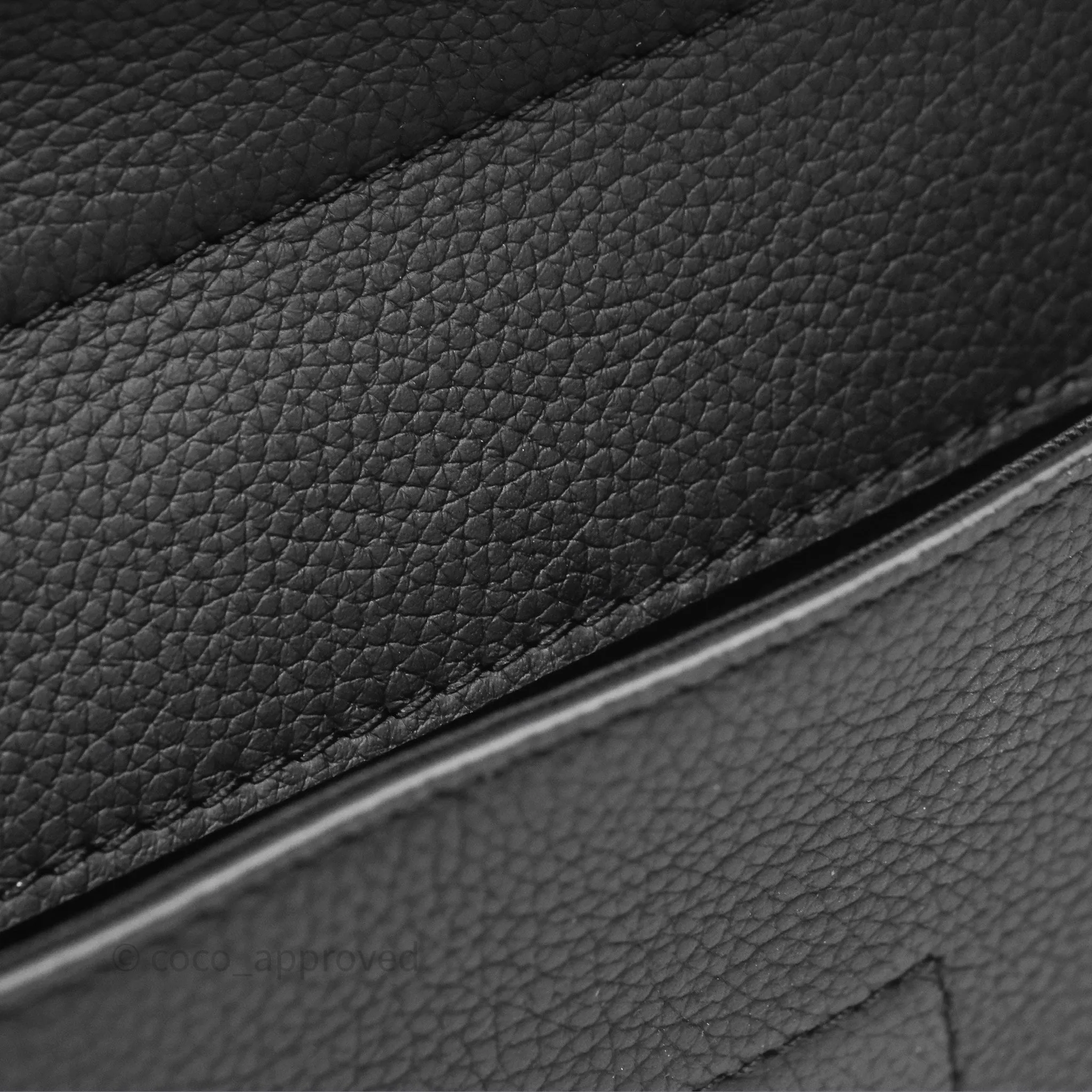 Louis Vuitton Fastline Messenger Black