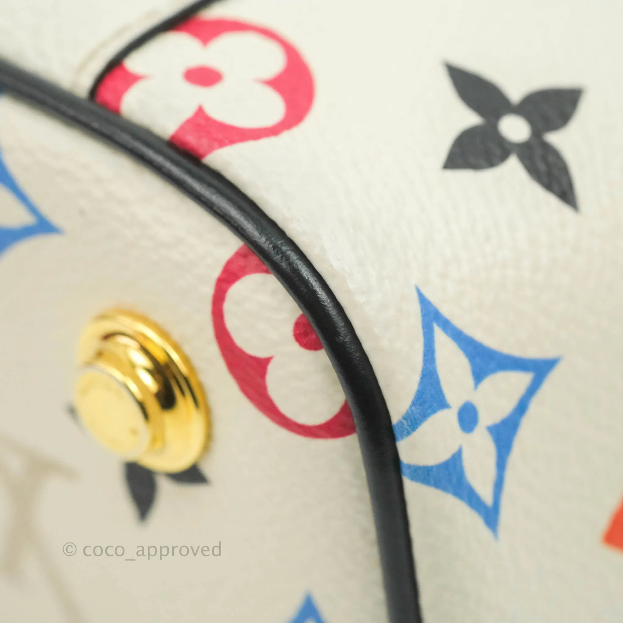 Louis Vuitton Game On Vanity PM White Heart Monogram