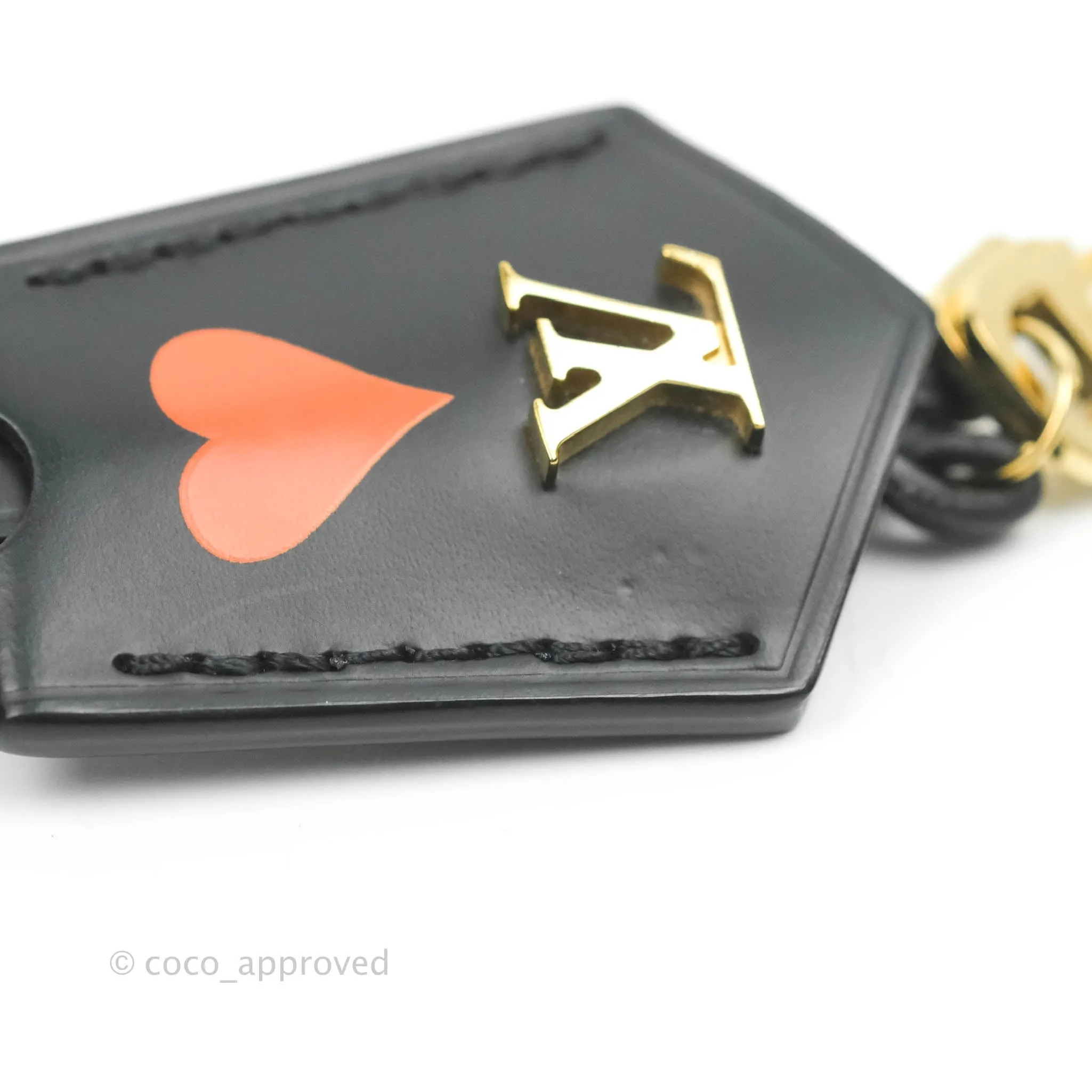 Louis Vuitton Game On Vanity PM White Heart Monogram