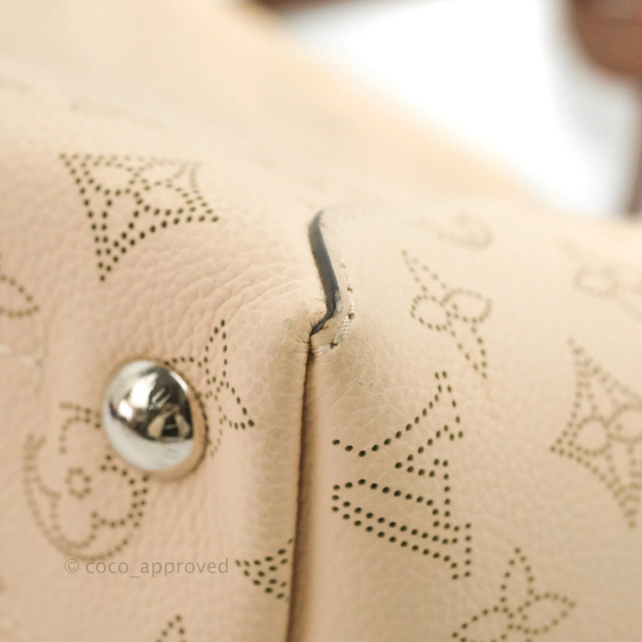 Louis Vuitton Hina PM Monogram Cream