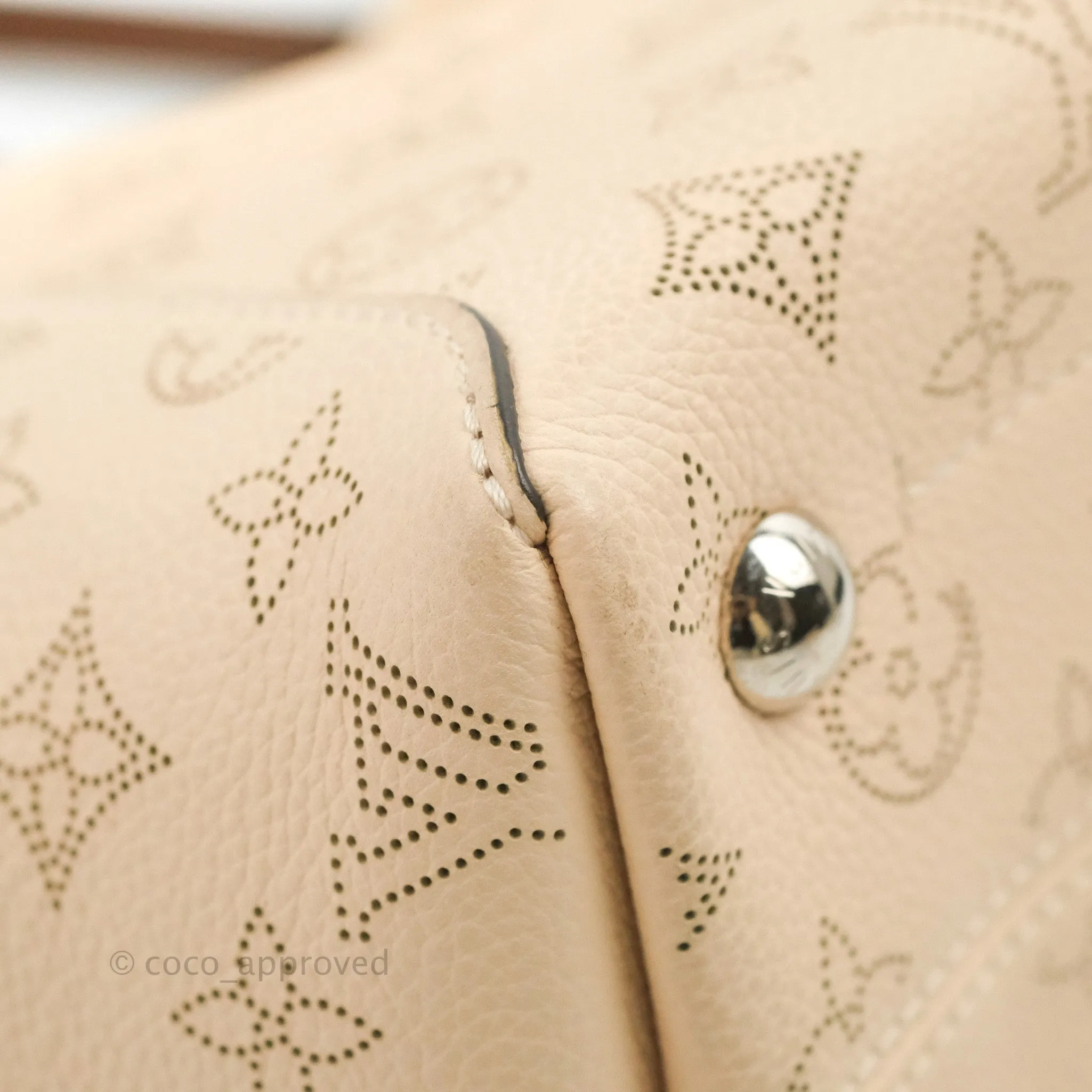 Louis Vuitton Hina PM Monogram Cream