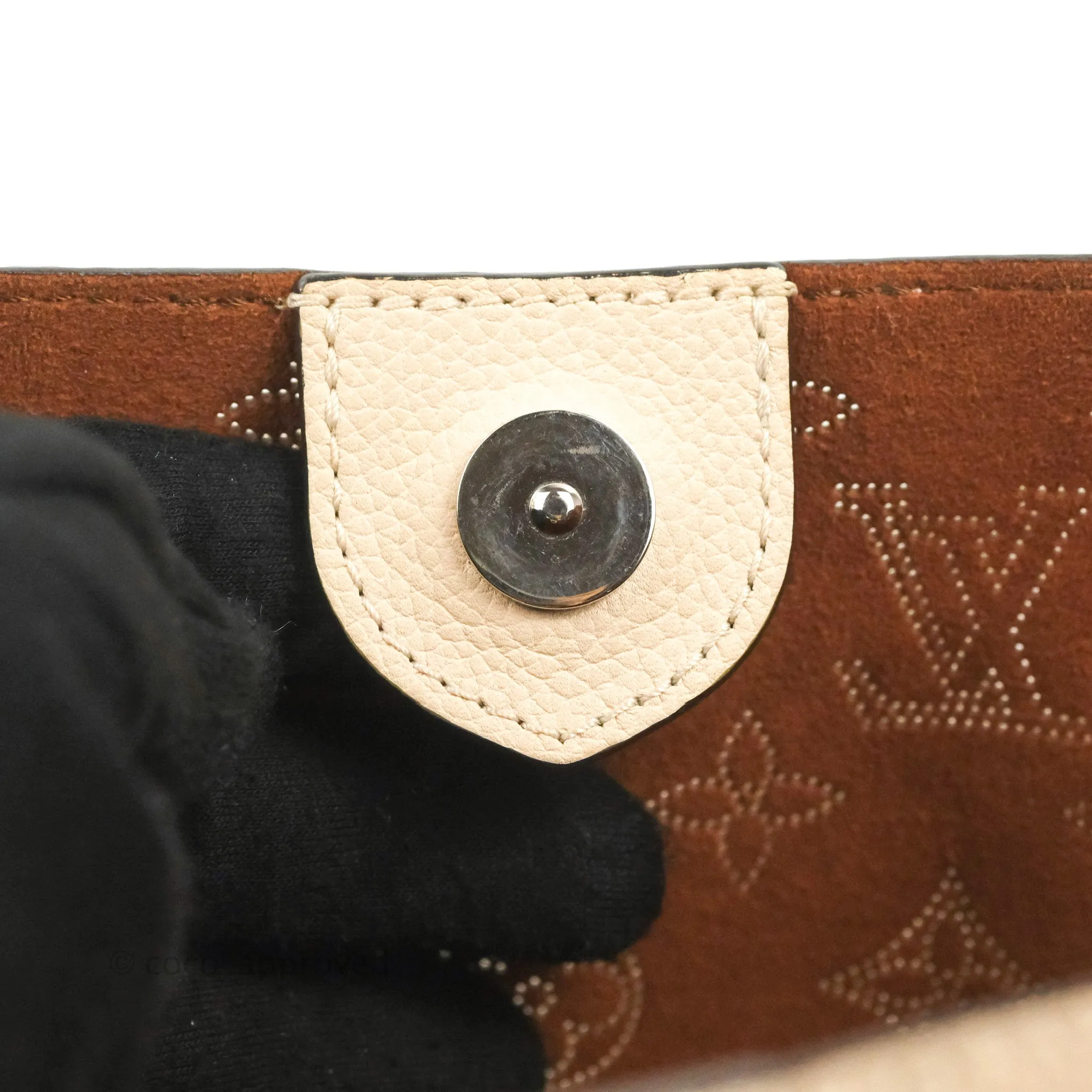 Louis Vuitton Hina PM Monogram Cream
