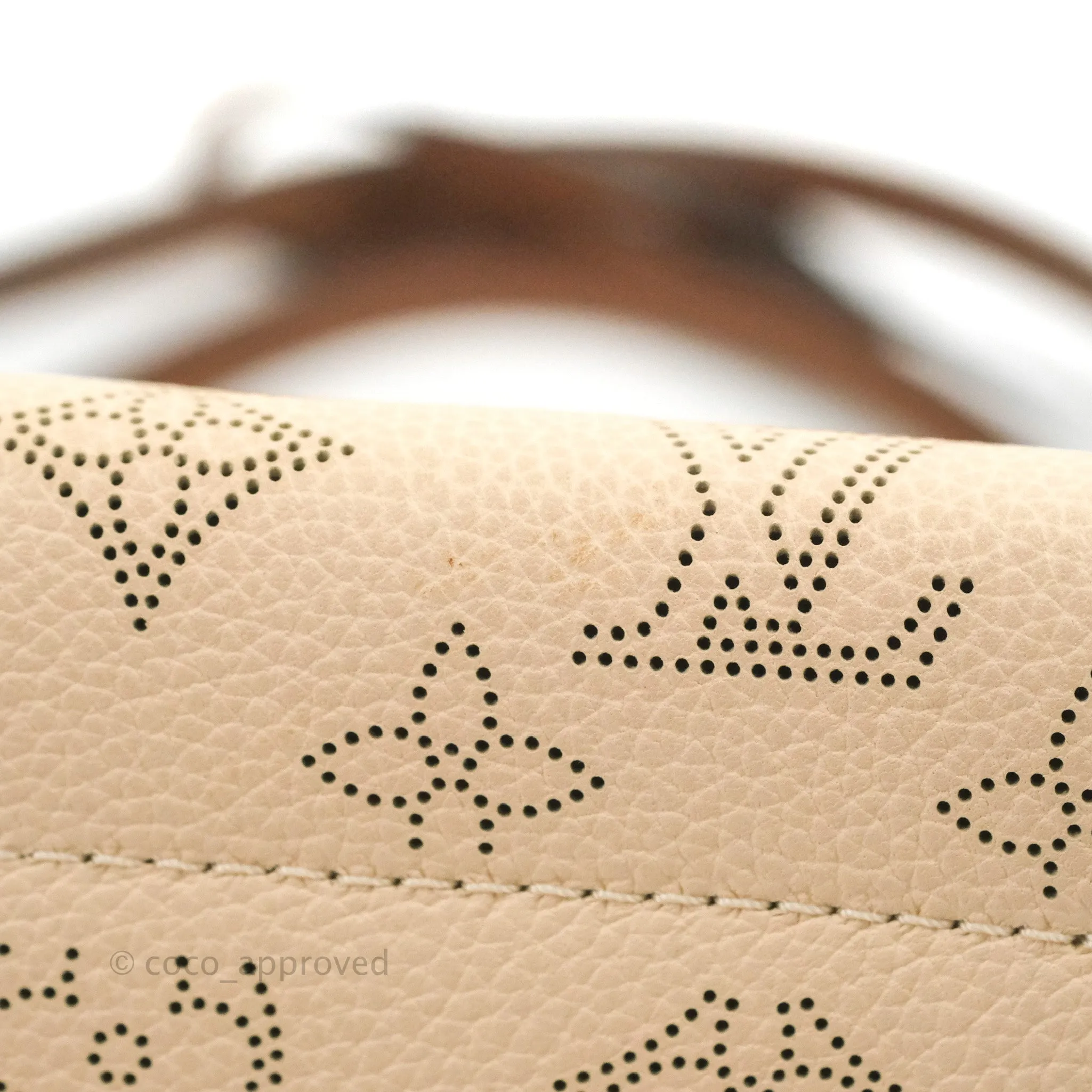 Louis Vuitton Hina PM Monogram Cream